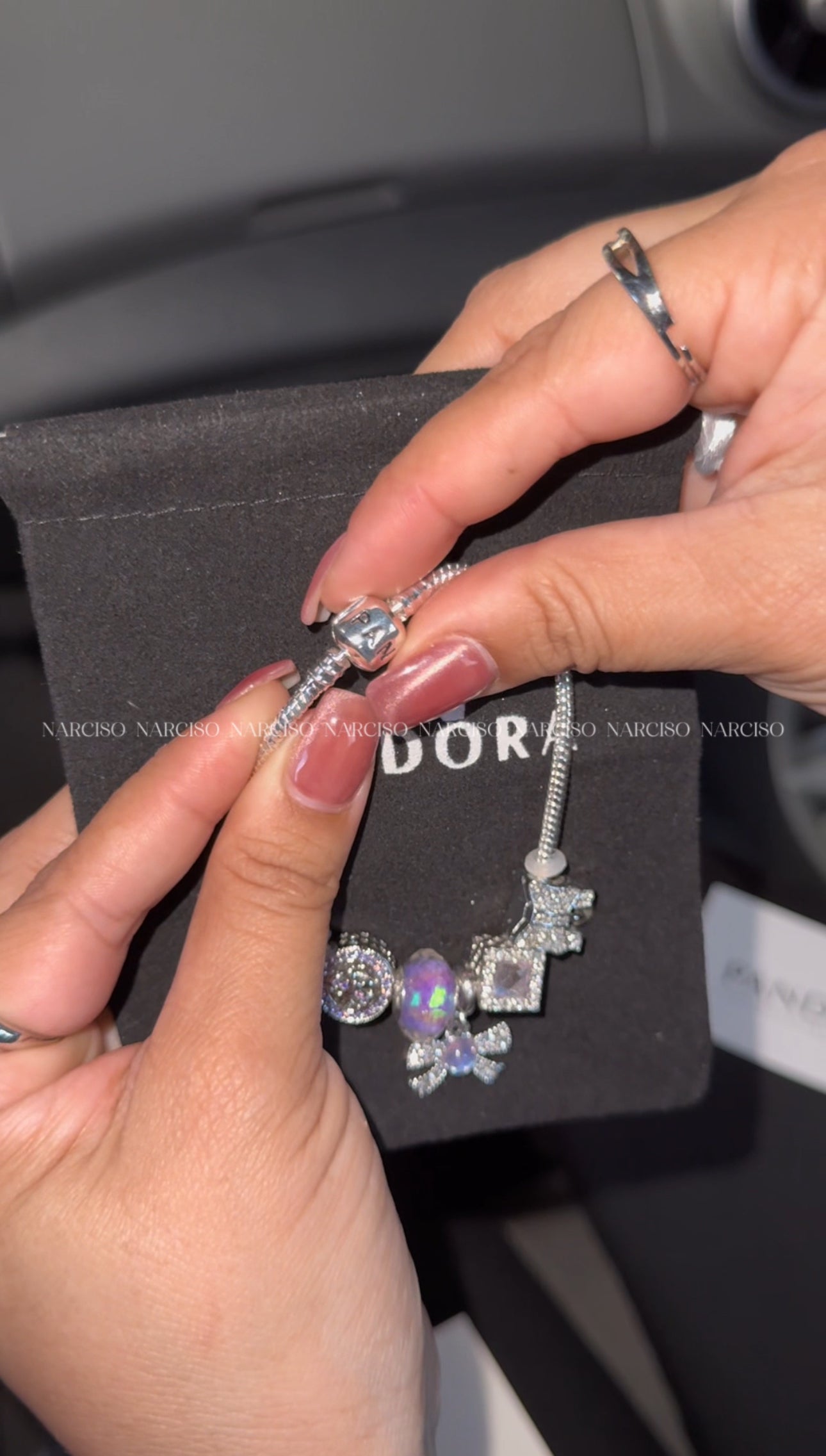 Pandora Lila