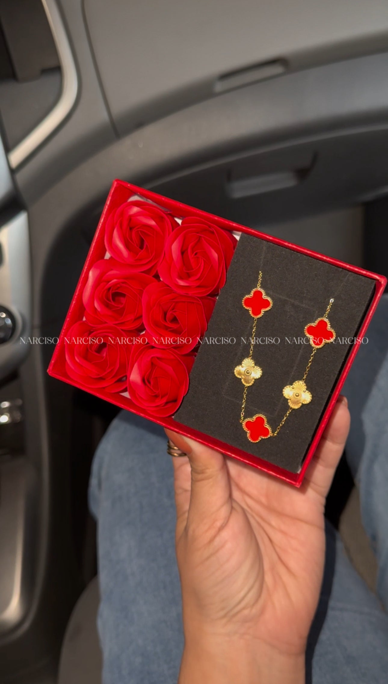 Empaque rosas eternas en rojo