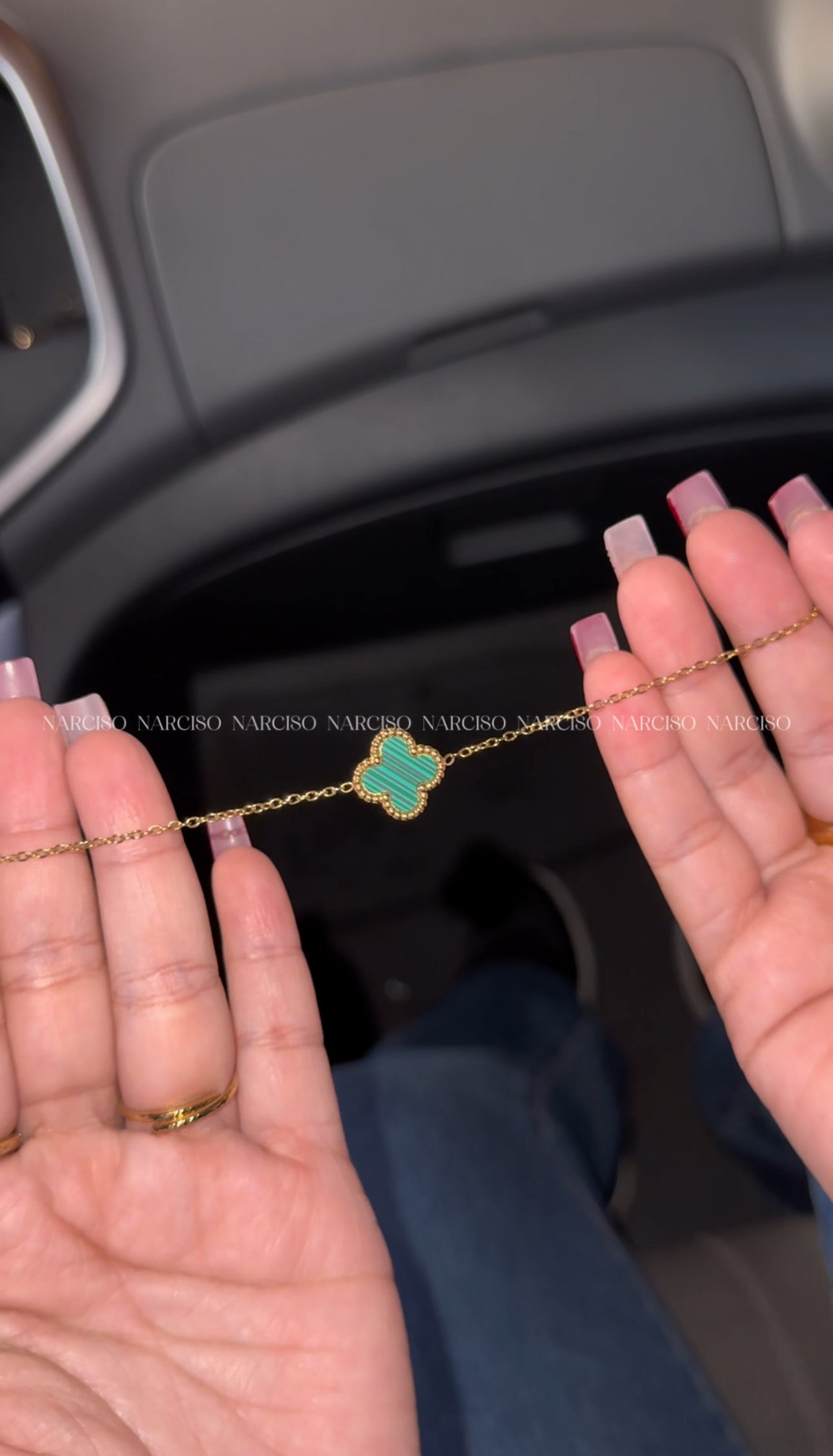 Collar y pulsera VC verde