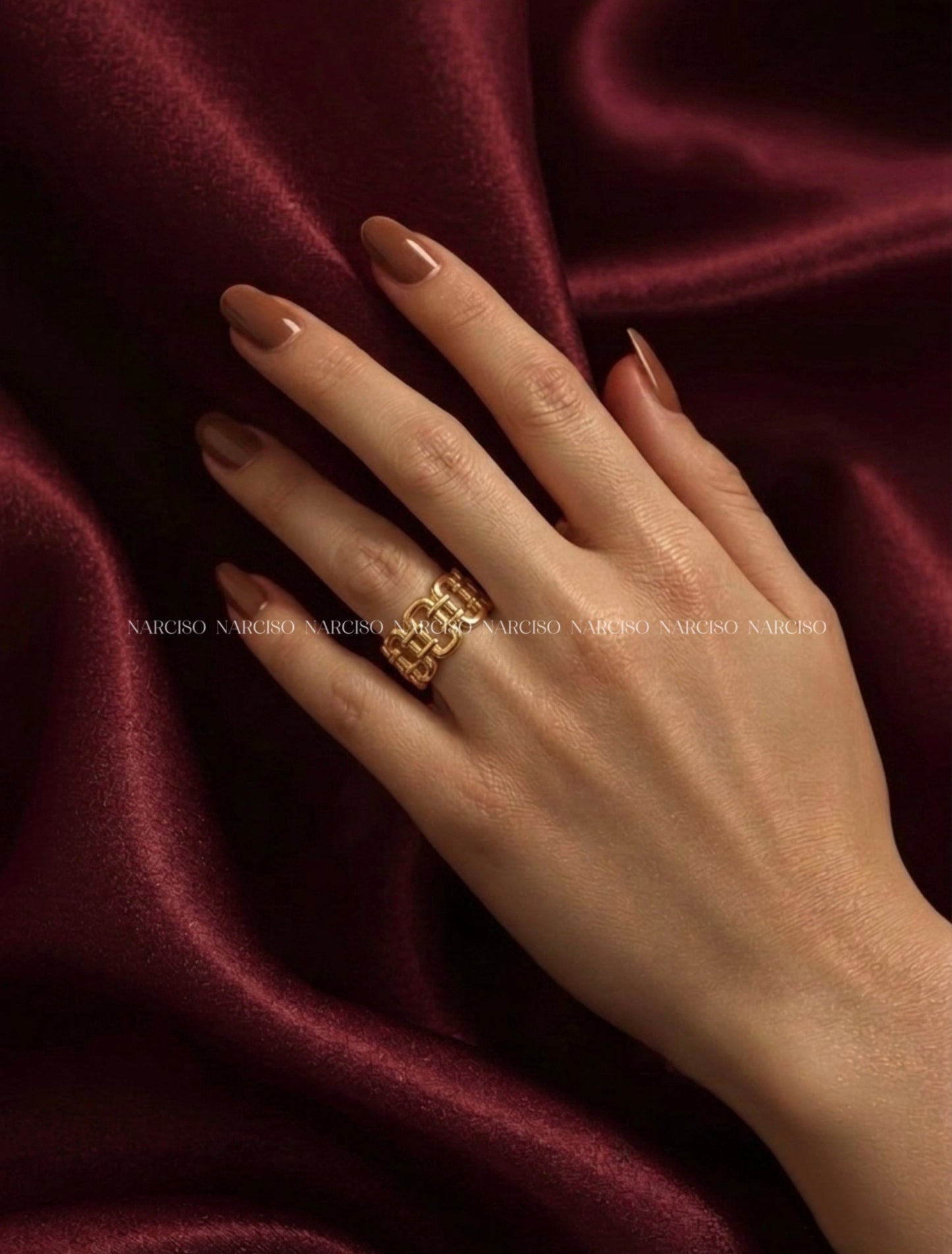 Anillo cadena dorado