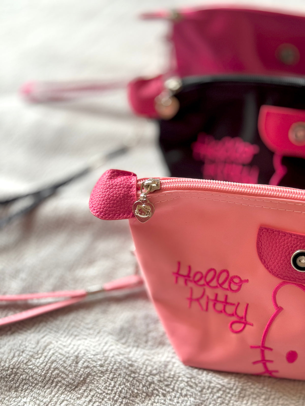 Hello Kitty cosmetiquera