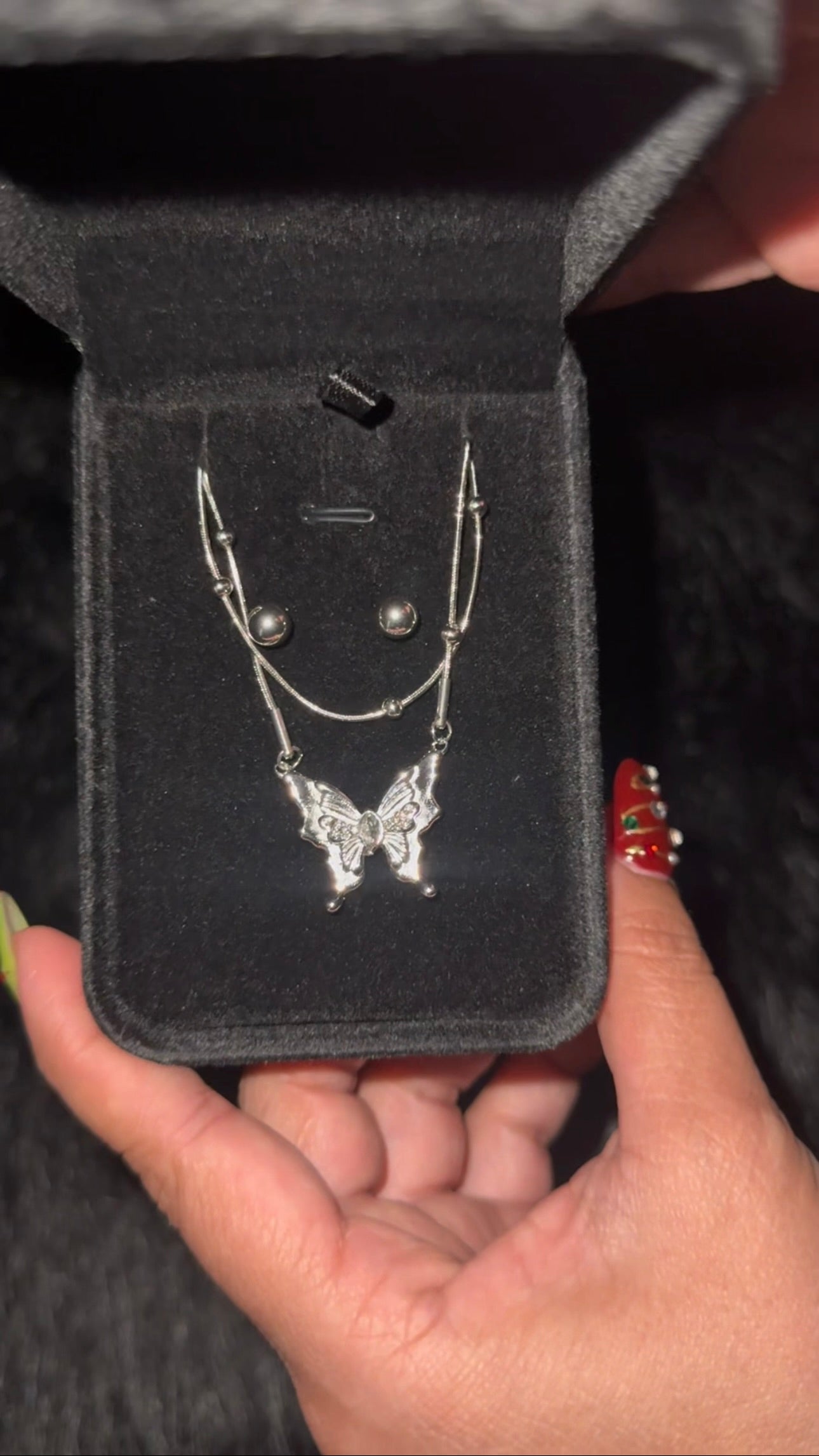 Joyero negro para collar y aretes o pulsera