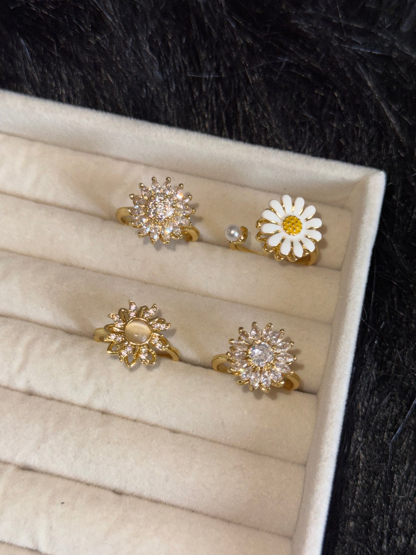 Anillo girasol giratorio