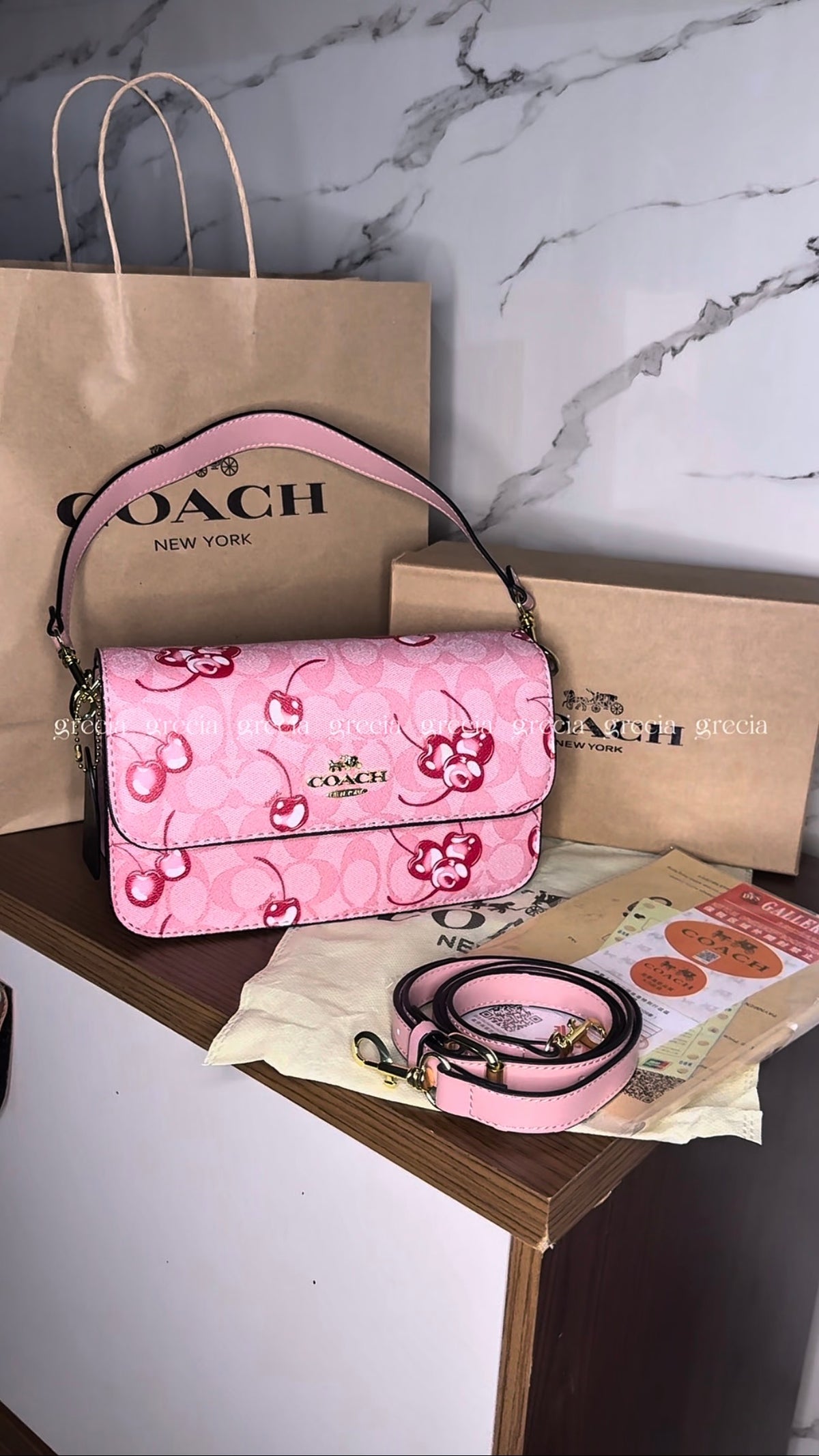 Coach Nolita Cherry rosa