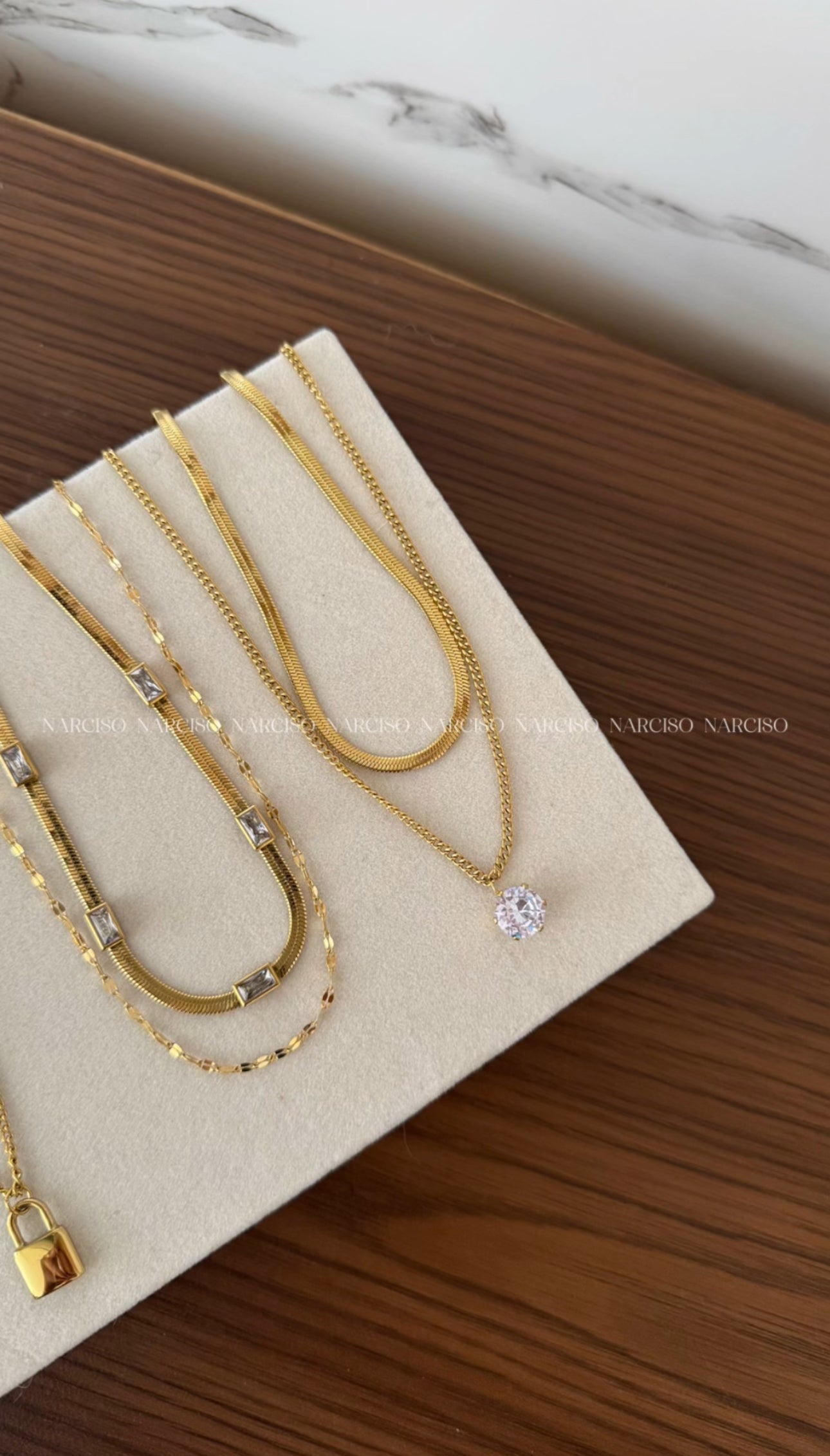 Collar dos capas