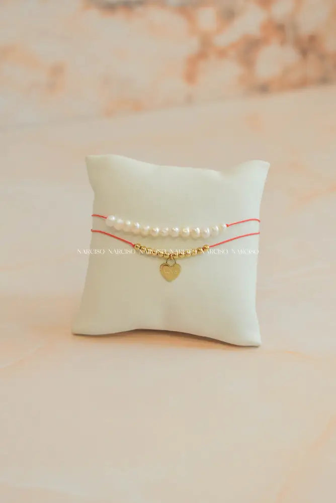 Doble Perlas Y Dorado En Rojo Pulsera