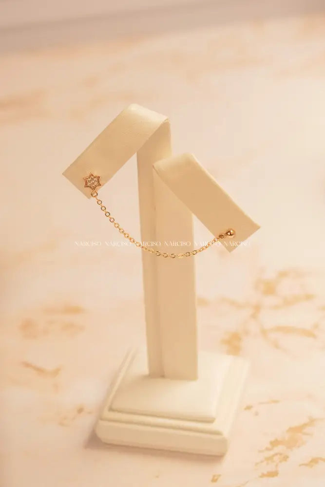 Estrellas Con Cadena Piercings