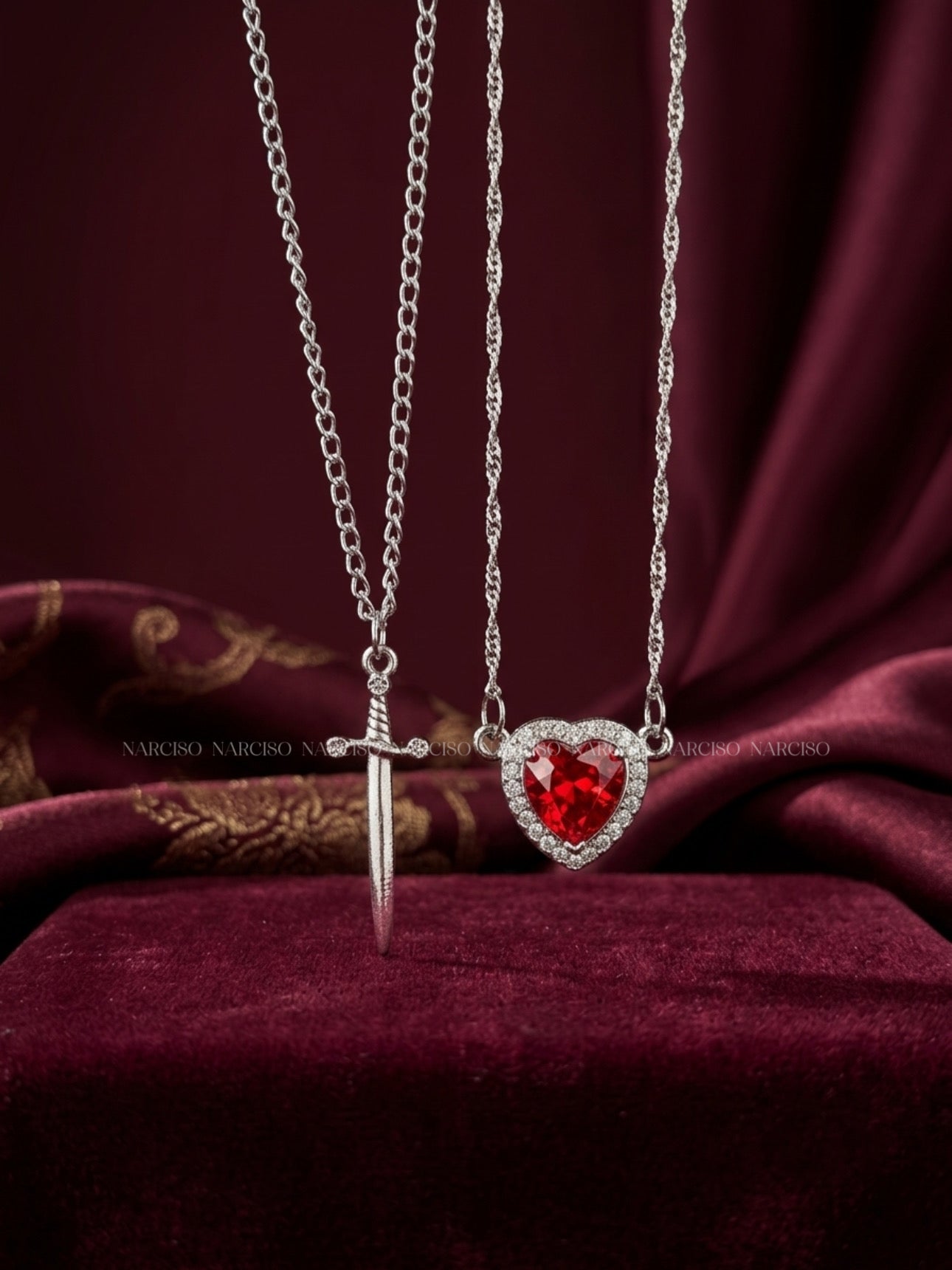 Corazón y espada Pandora