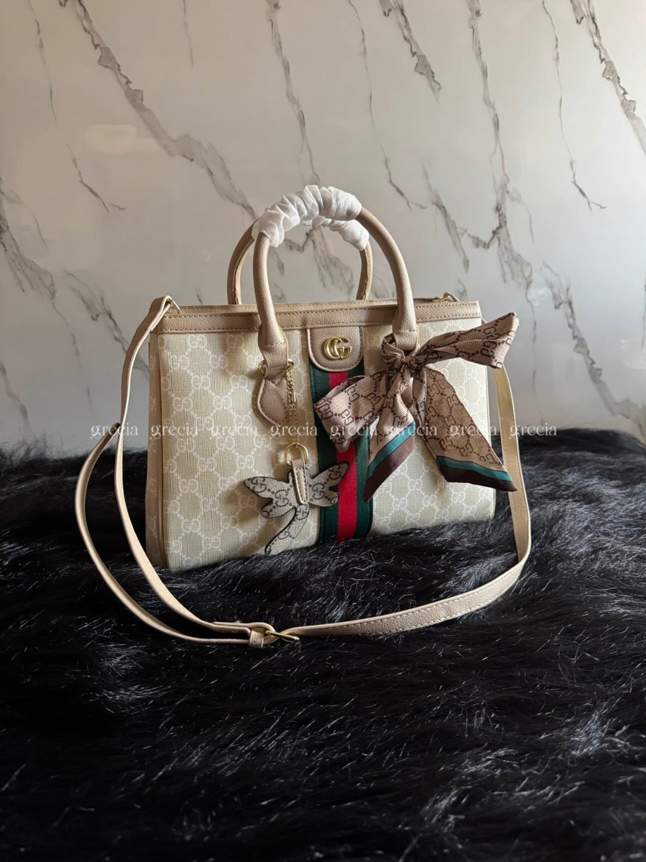 Gucci blanca
