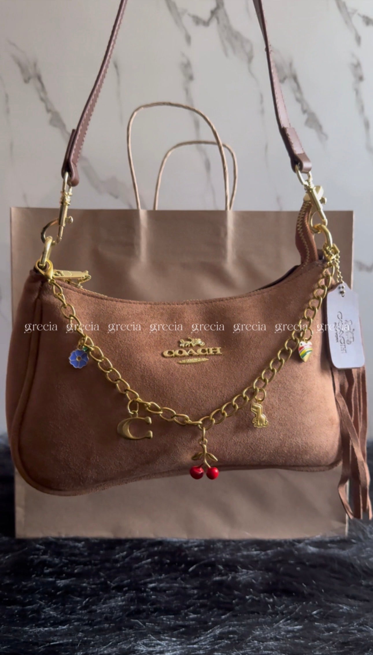 Camel Coach cowgirl