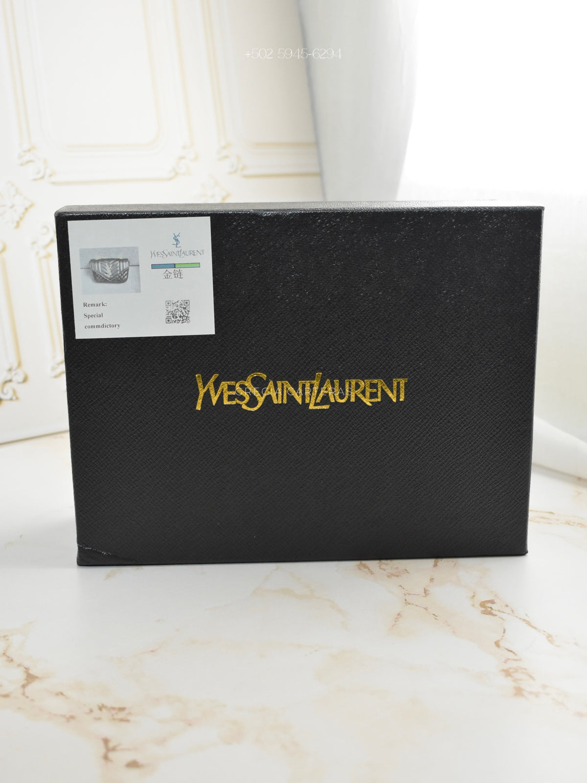 YSL negra de cuerina