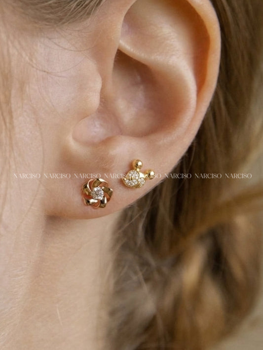 Aretes pequeños Mickey Mouse