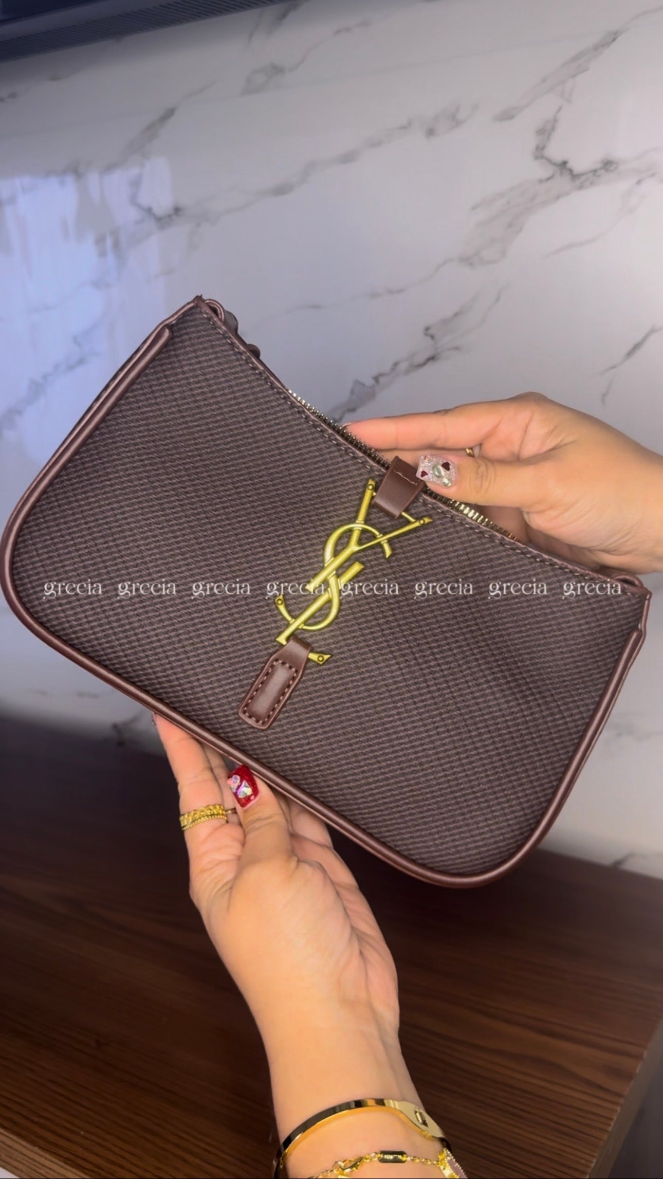 YSL café con dorado