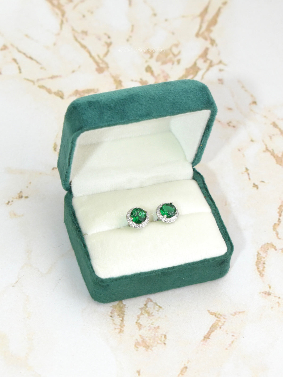 Verde con plateado