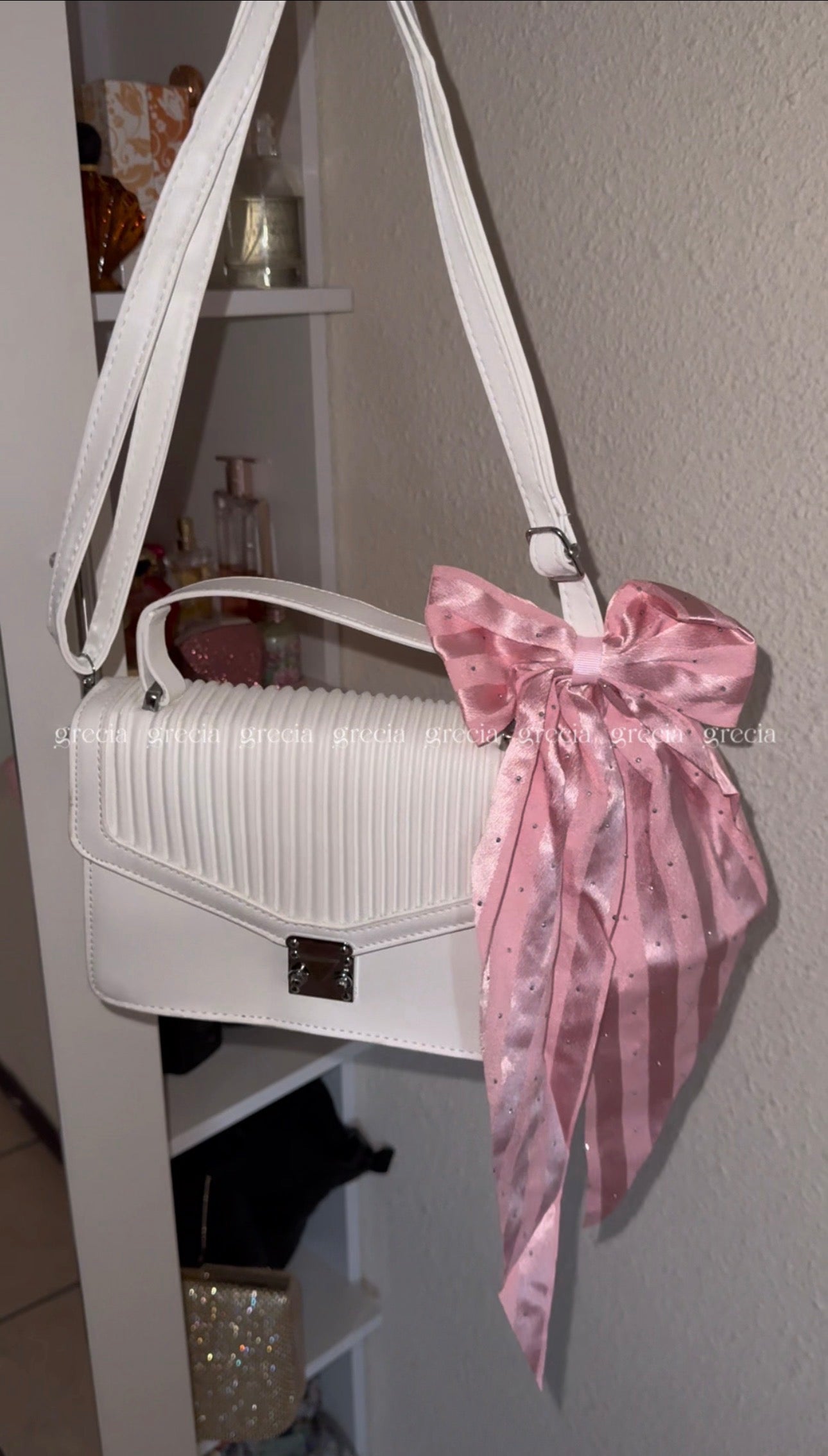 White bag