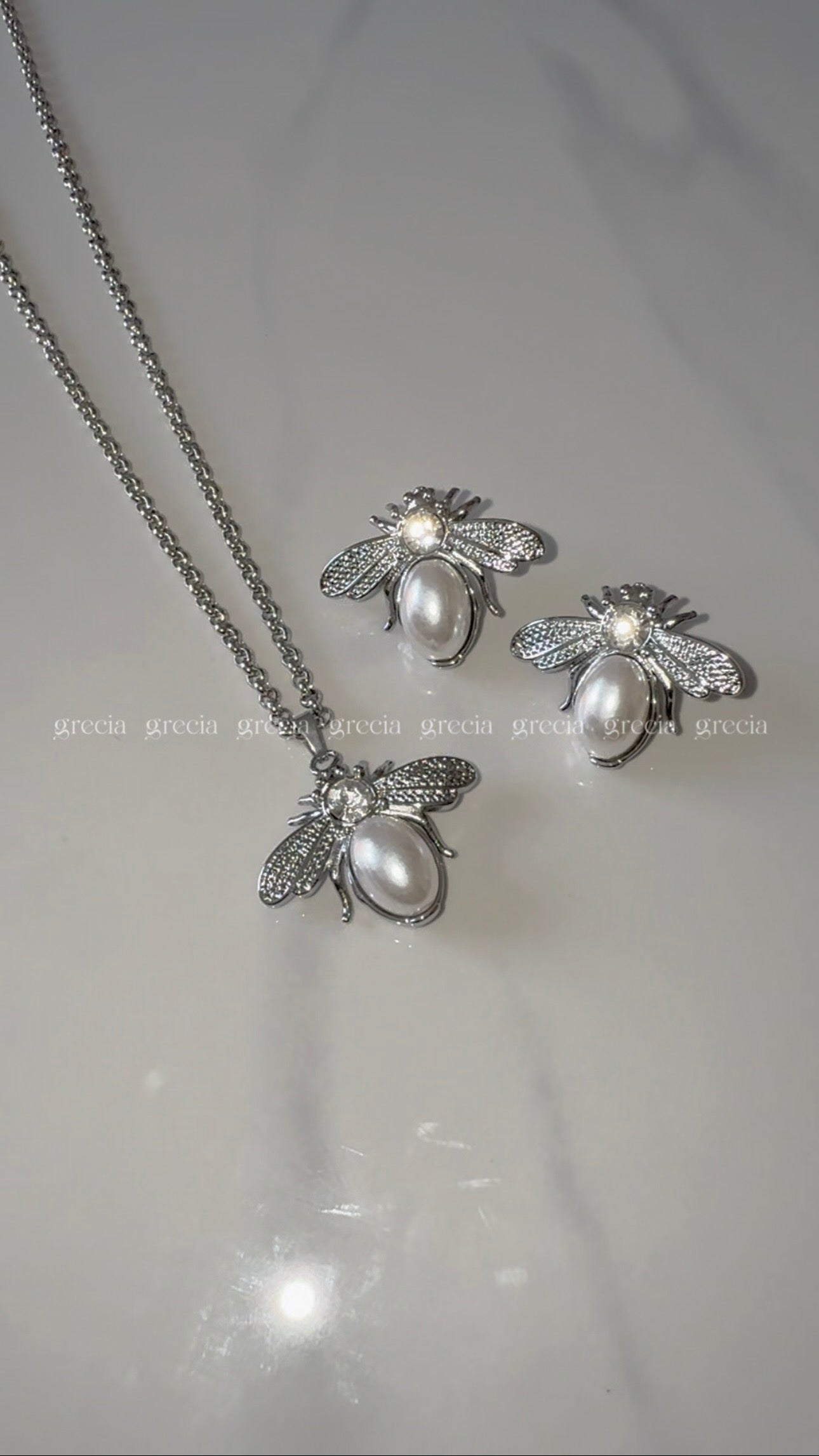 Set de abejas plateado