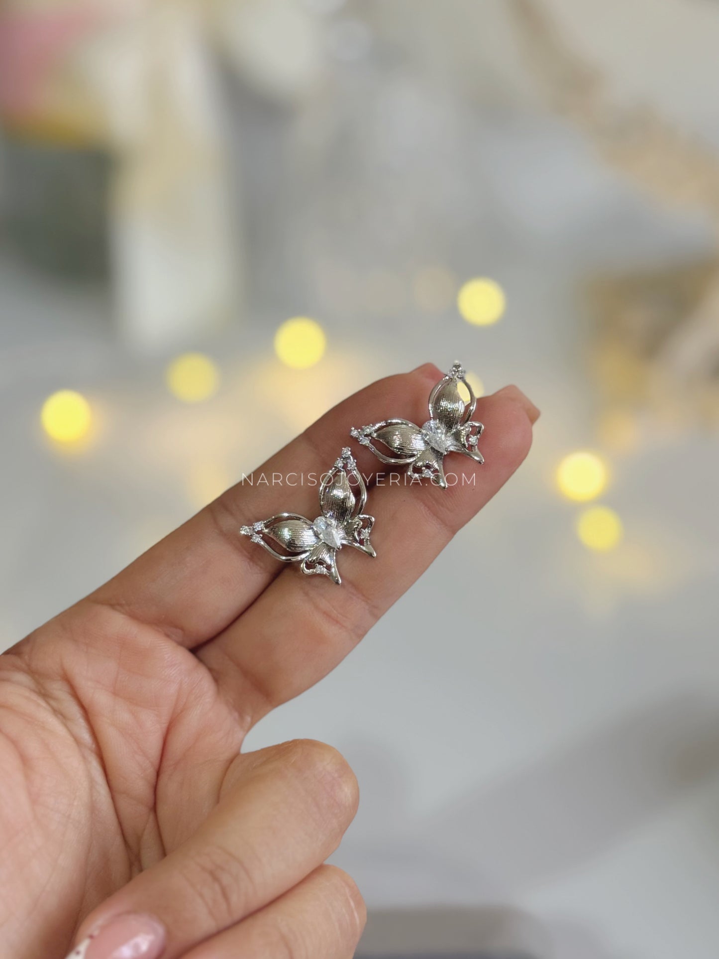 Earcuffs de mariposa