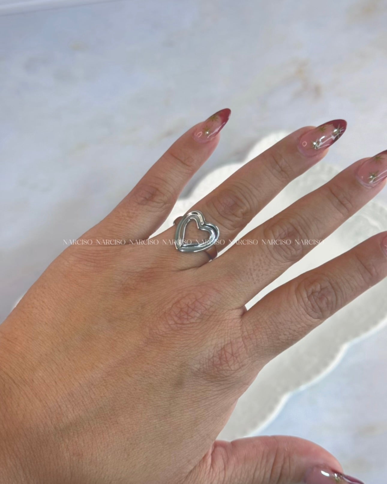 Anillo corazón plateado con caja