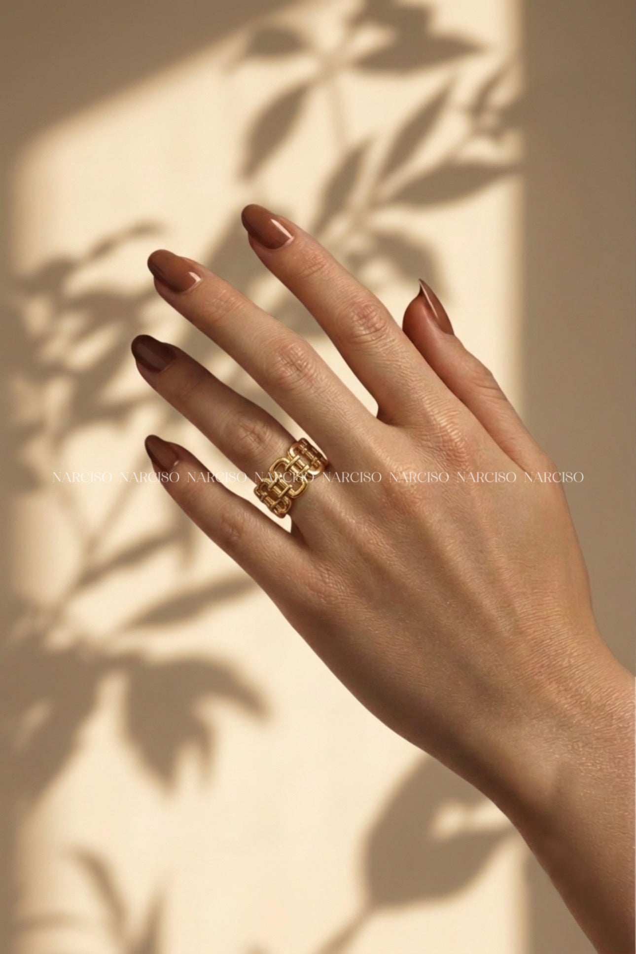 Anillo cadena dorado