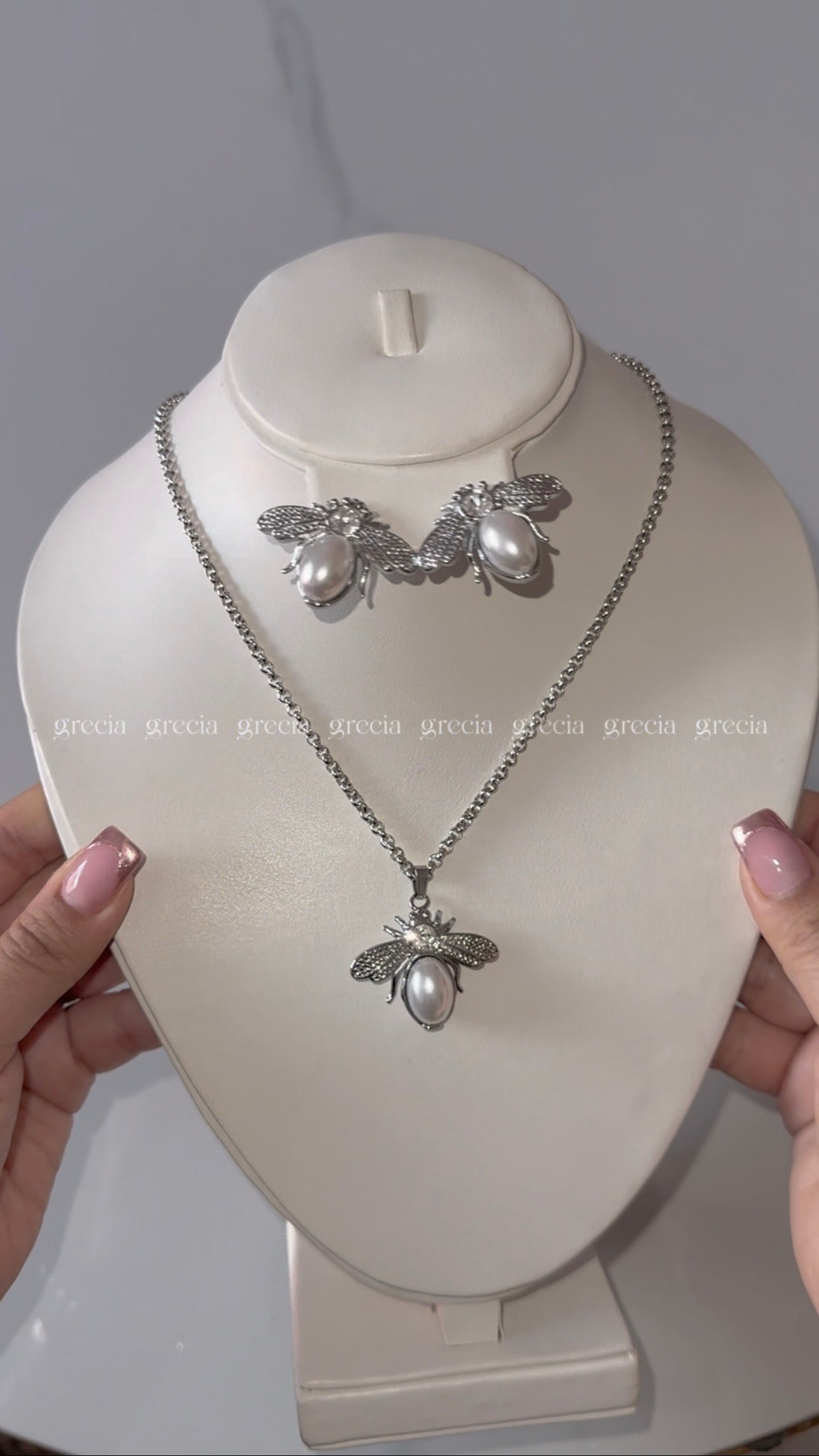 Set de abejas plateado