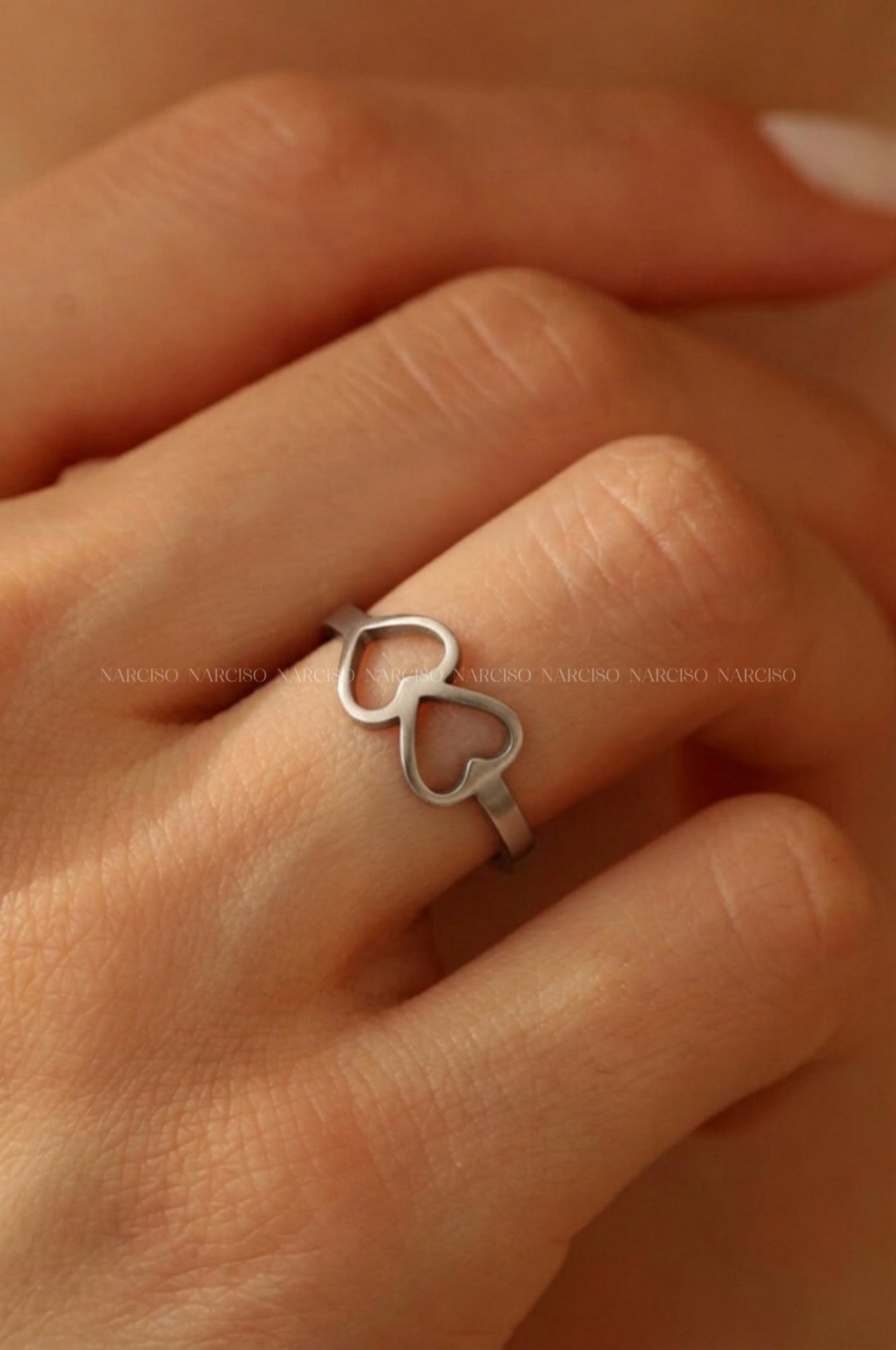 Anillo doble corazón
