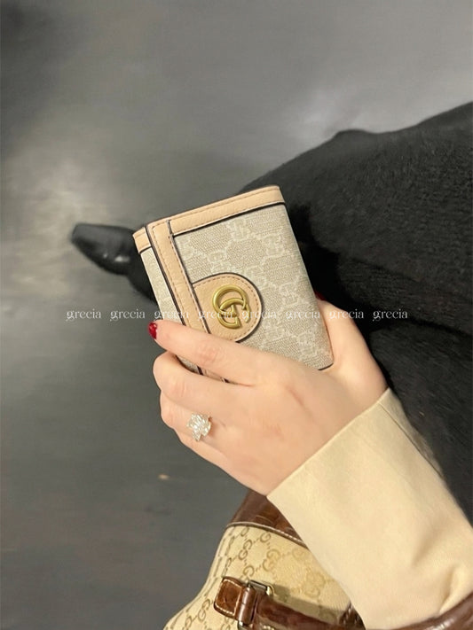 Gucci blanca y nude