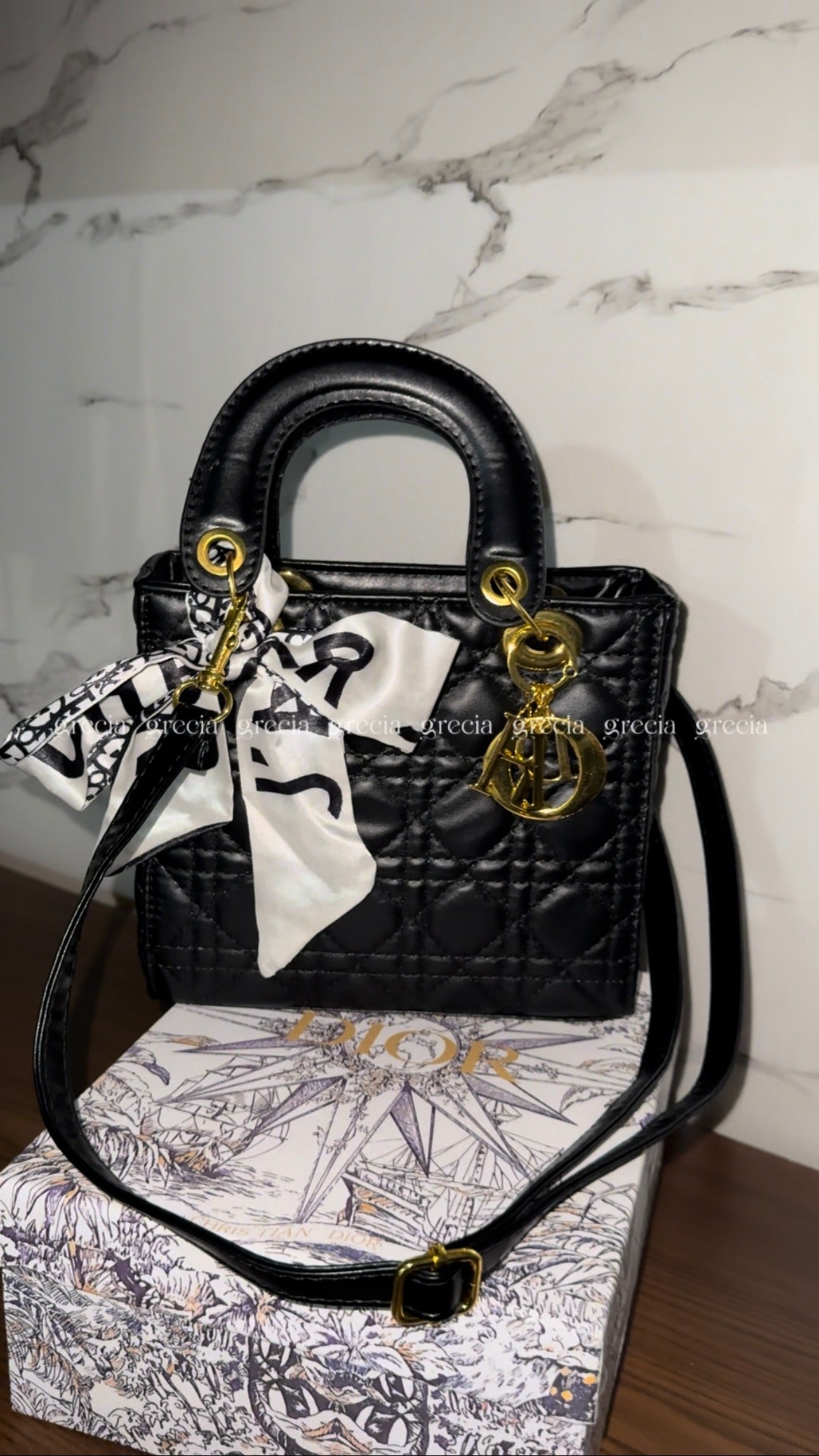 Lady Dior negra