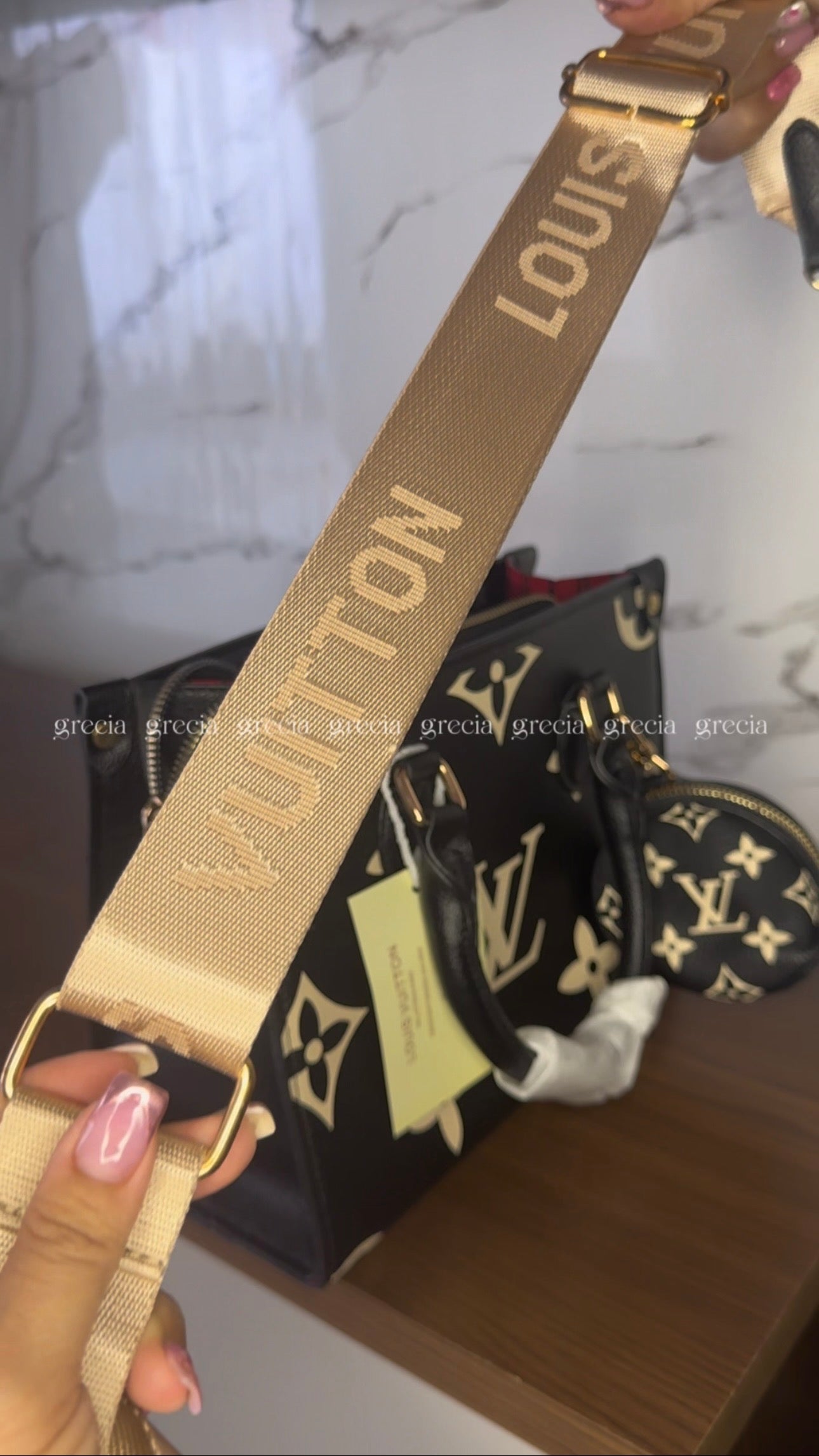 LV negra