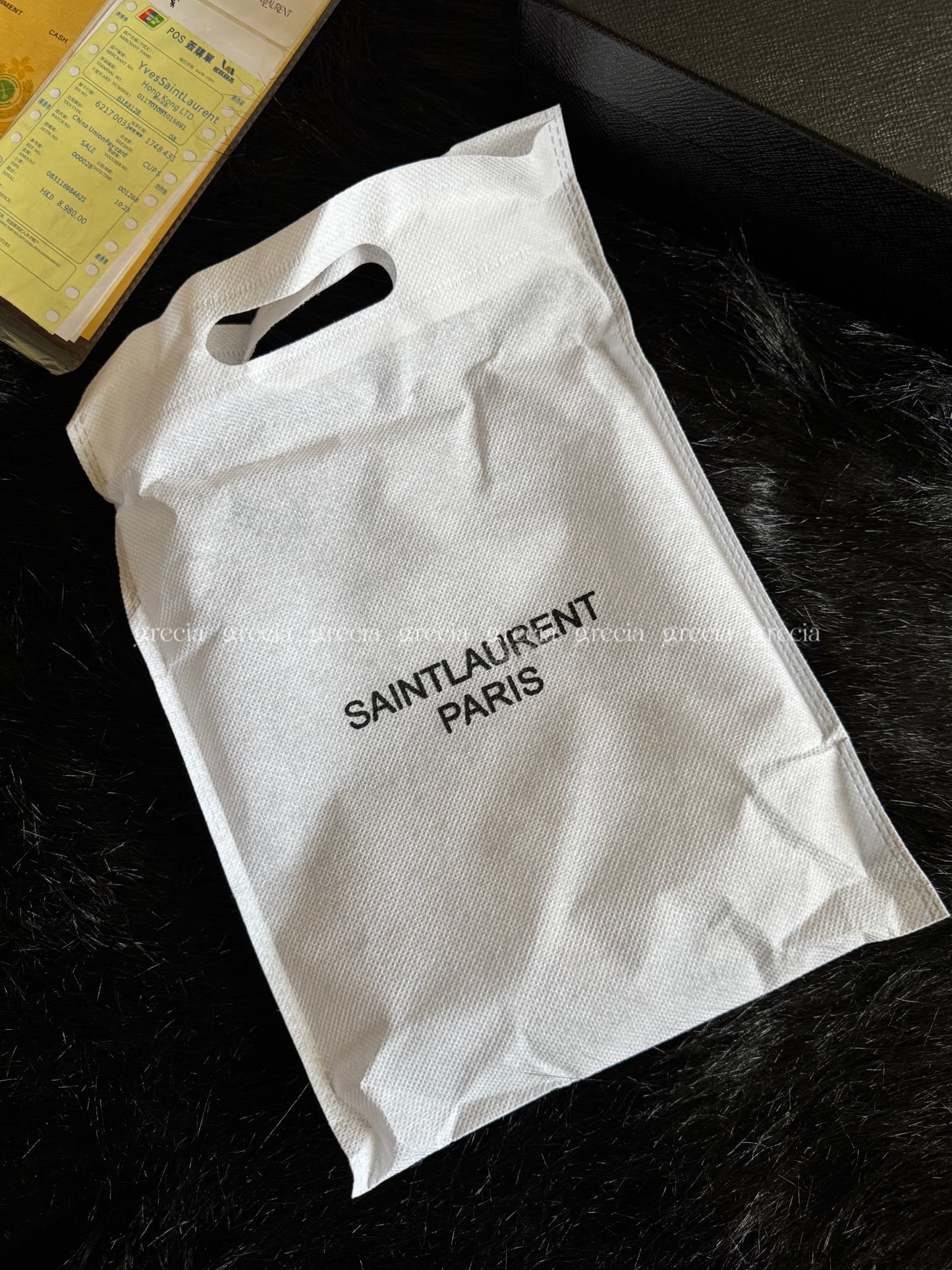YSL negra de cuerina