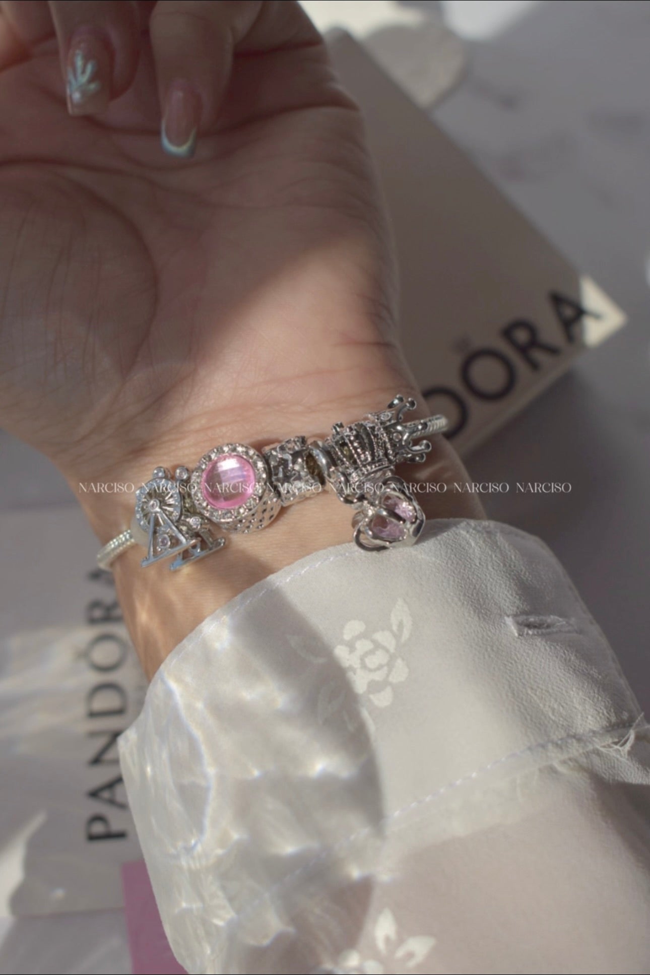 Pandora rosa princesa, feria y magia