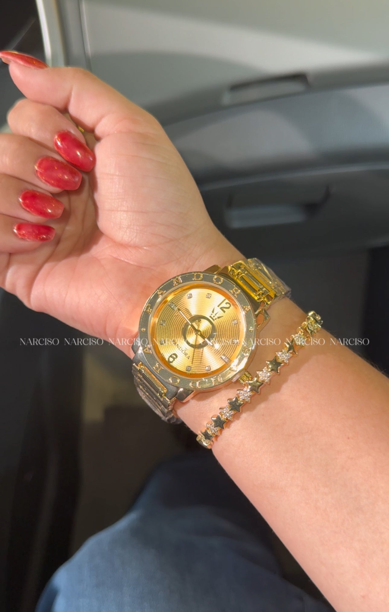 Reloj Pandora dorado