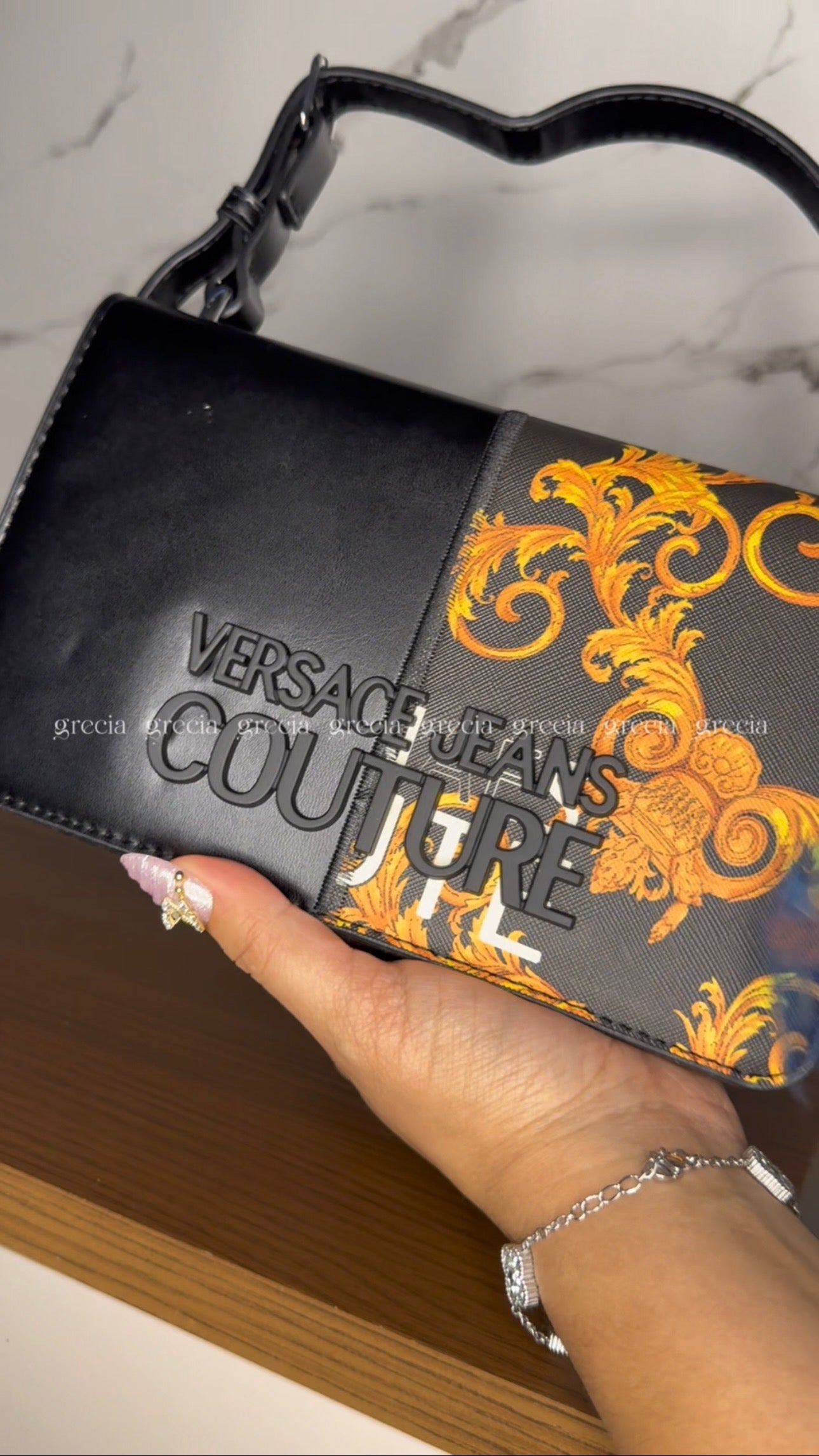 Versace negra