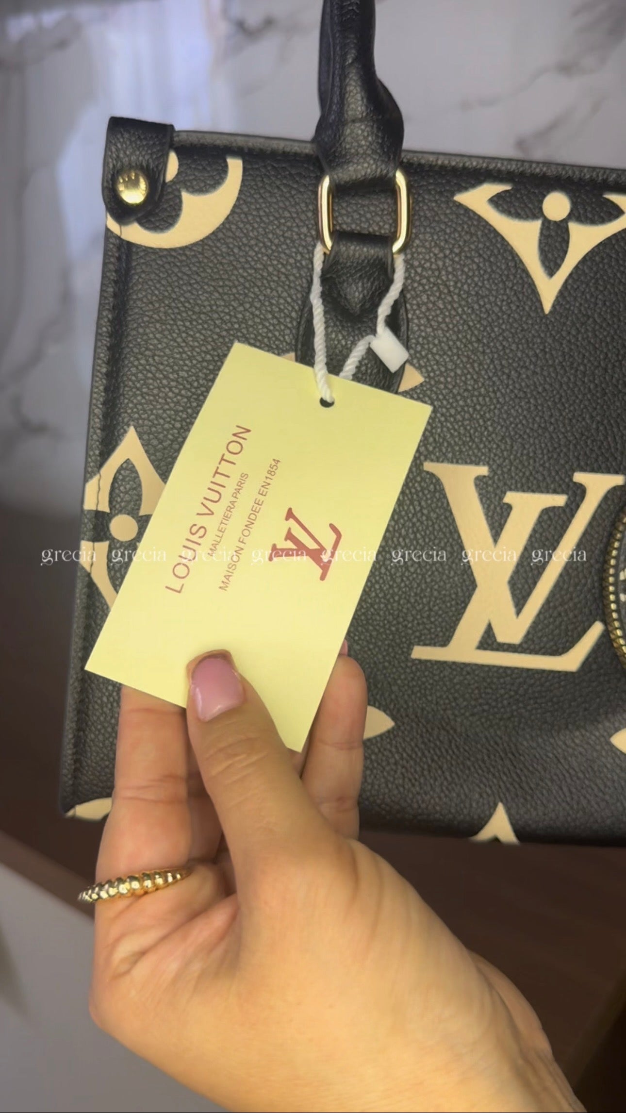 LV negra