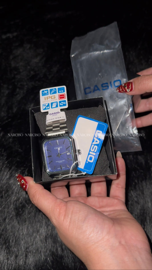 Casio azul plateado caballero