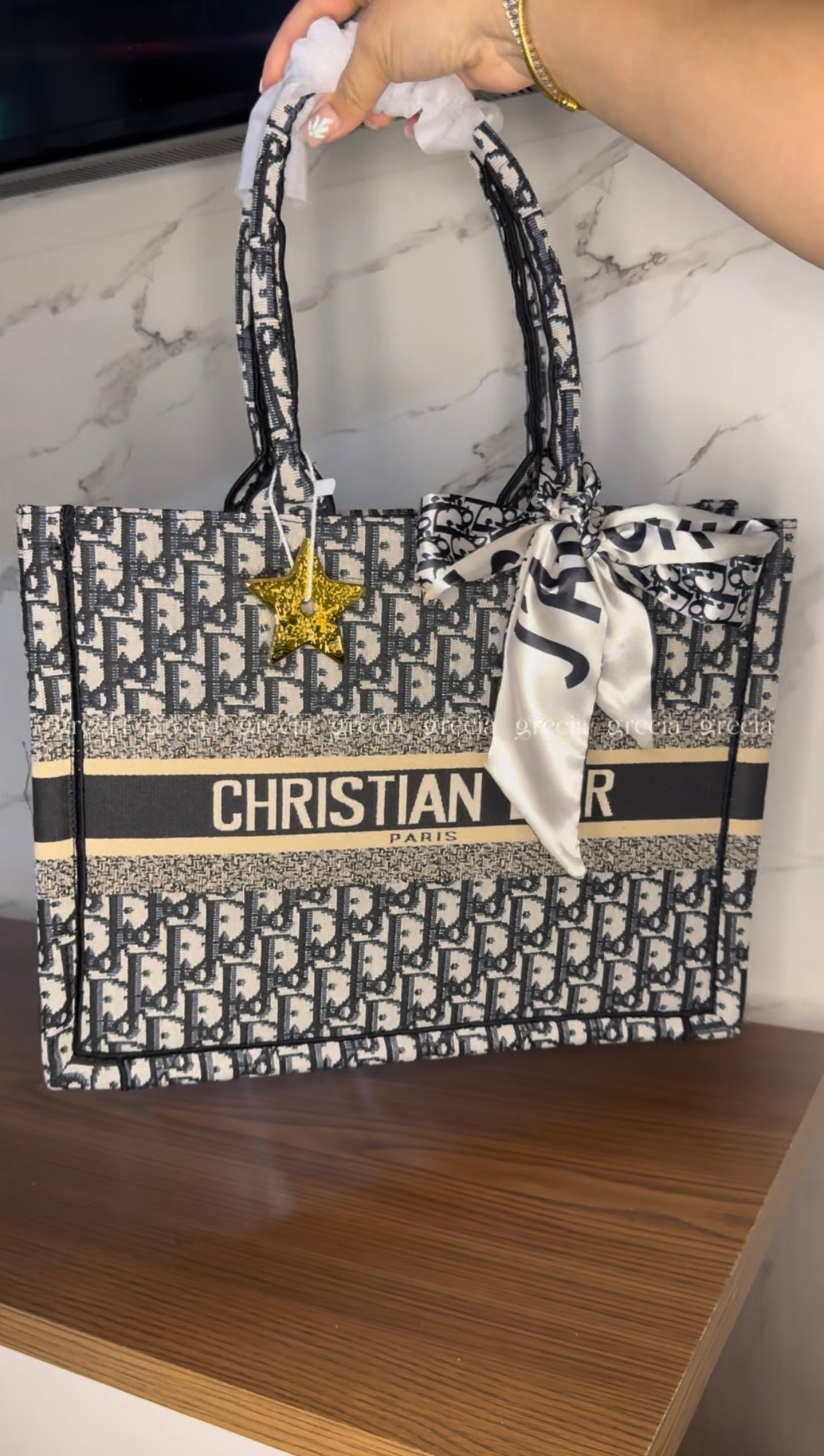 Dior Tote negra mediana