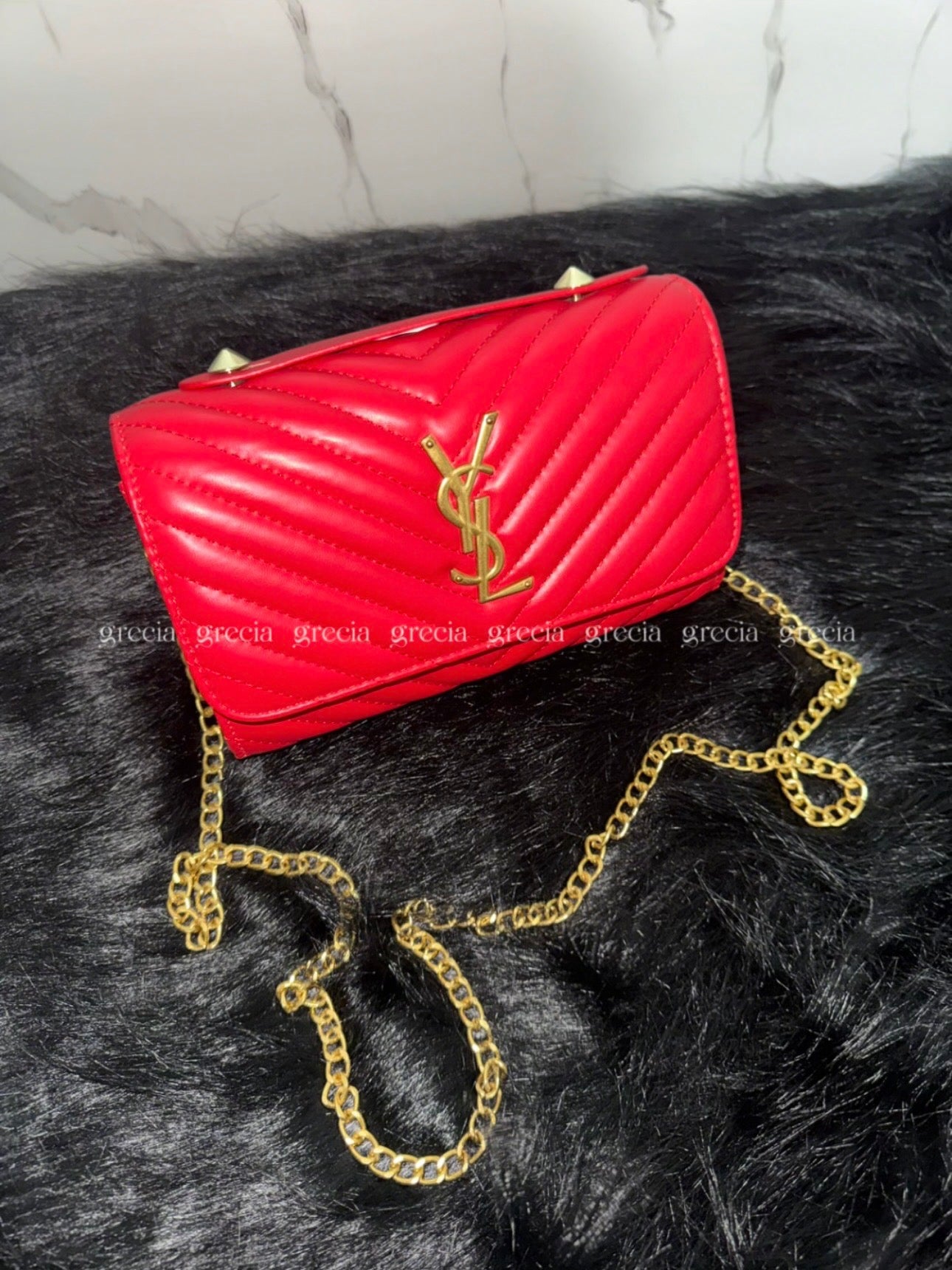 YSL rojo con dorado