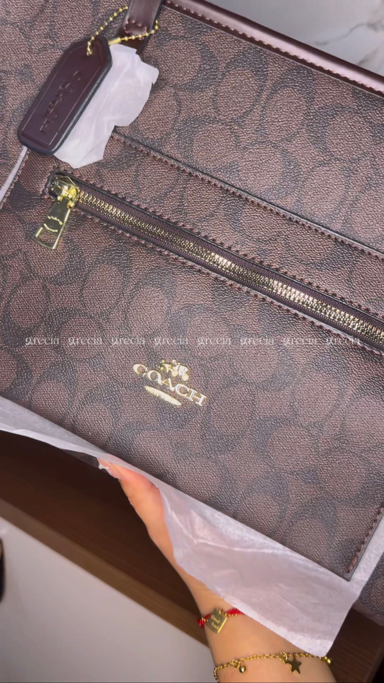 Coach chocolate XL