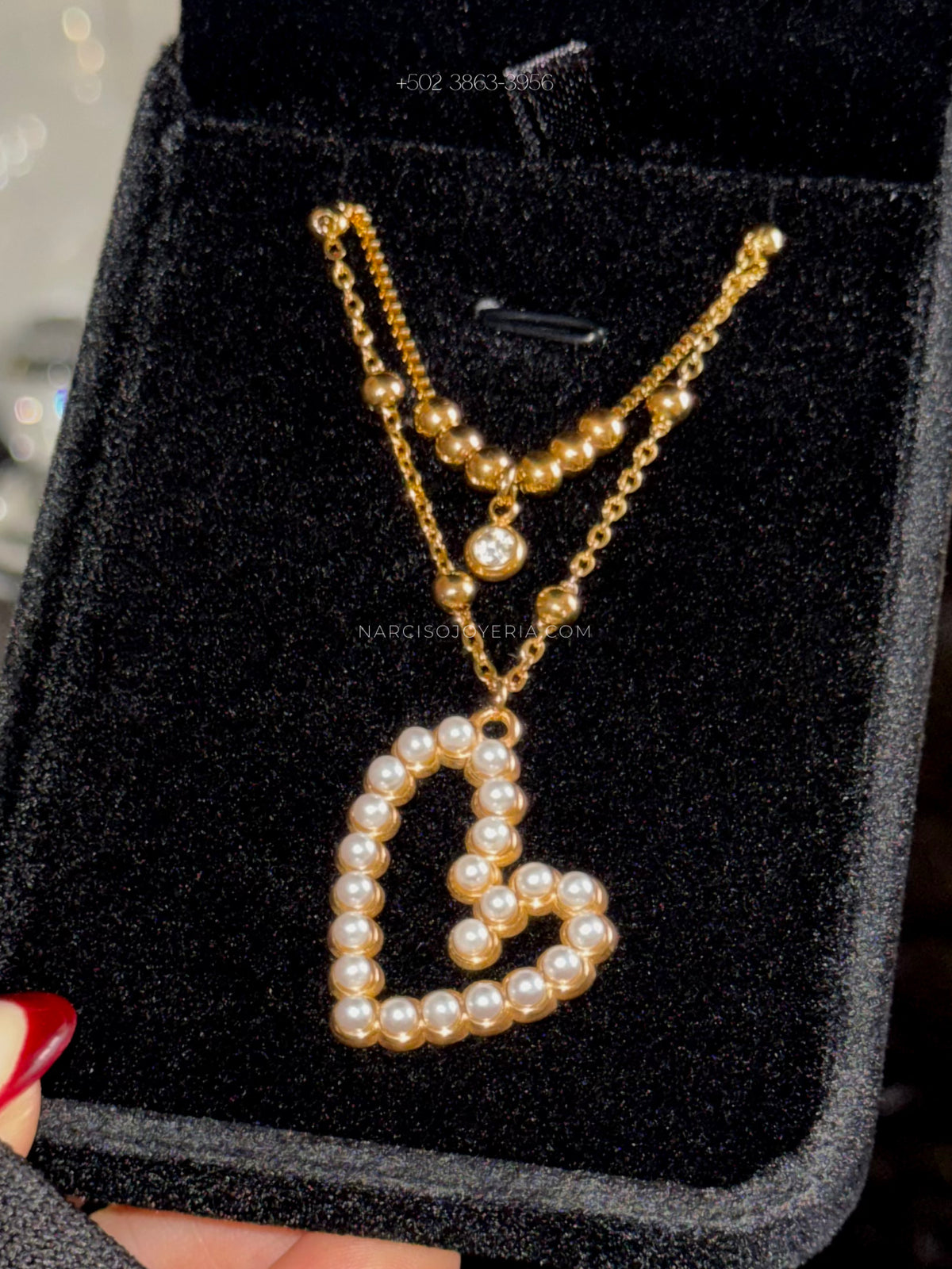 Collar doble de corazón y perlas