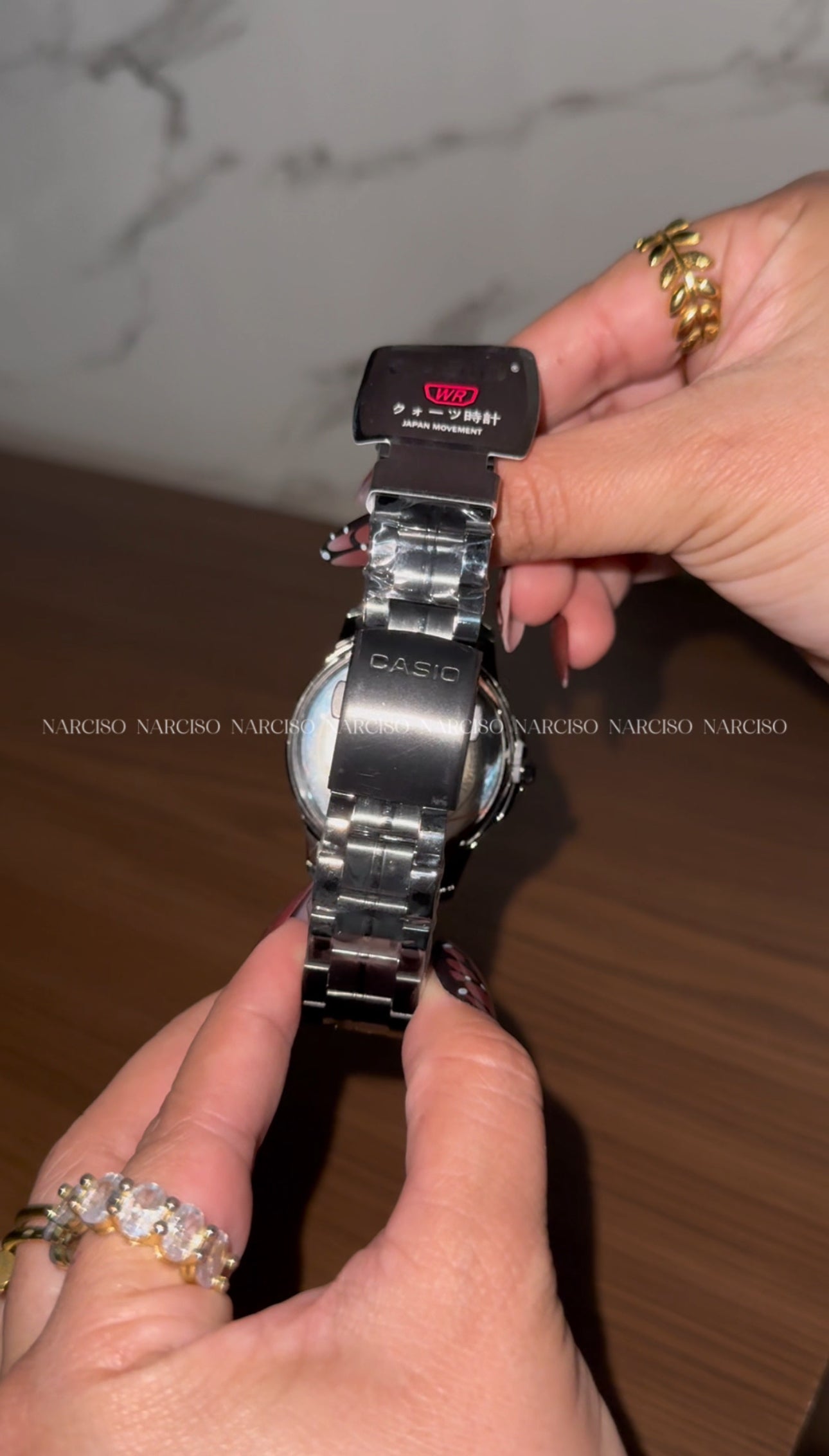 Dúo Casio negro con dorado