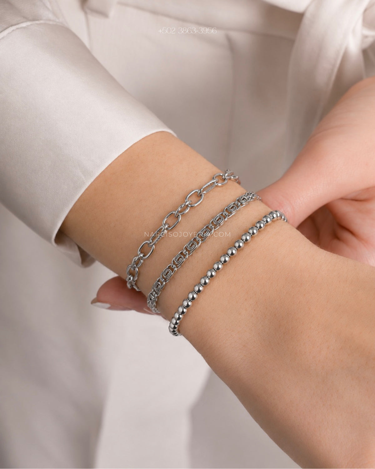 Set de tres pulseras