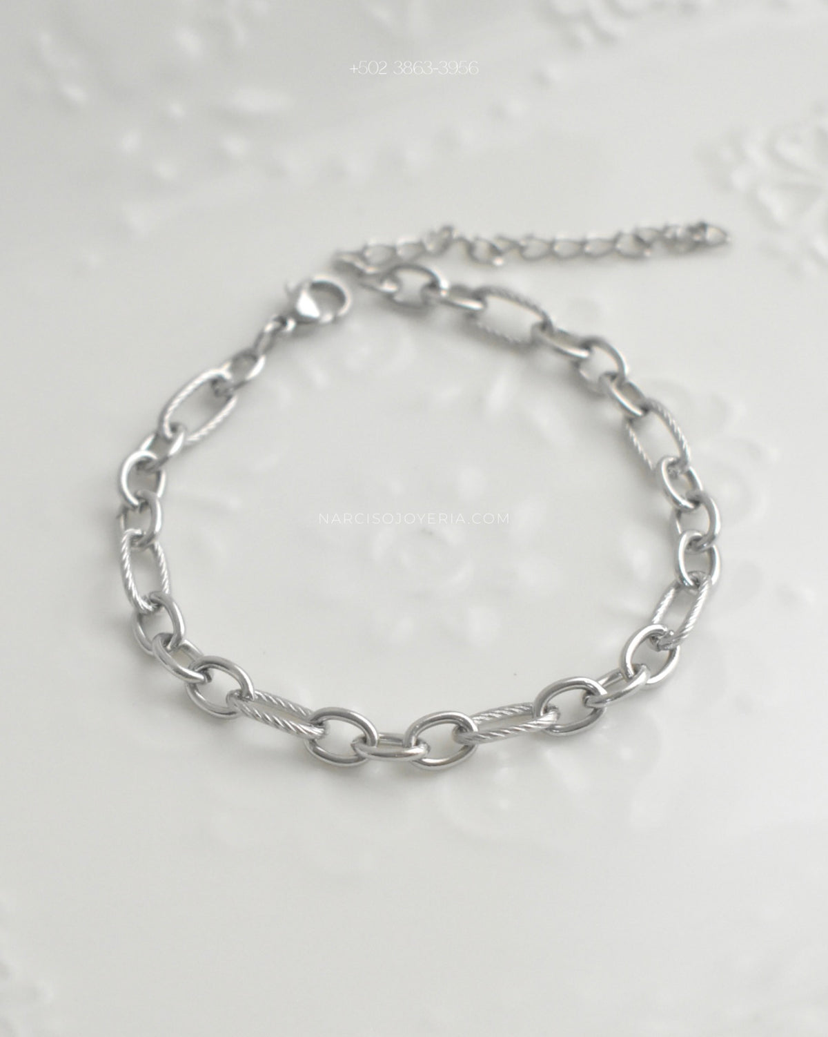 Set de tres pulseras