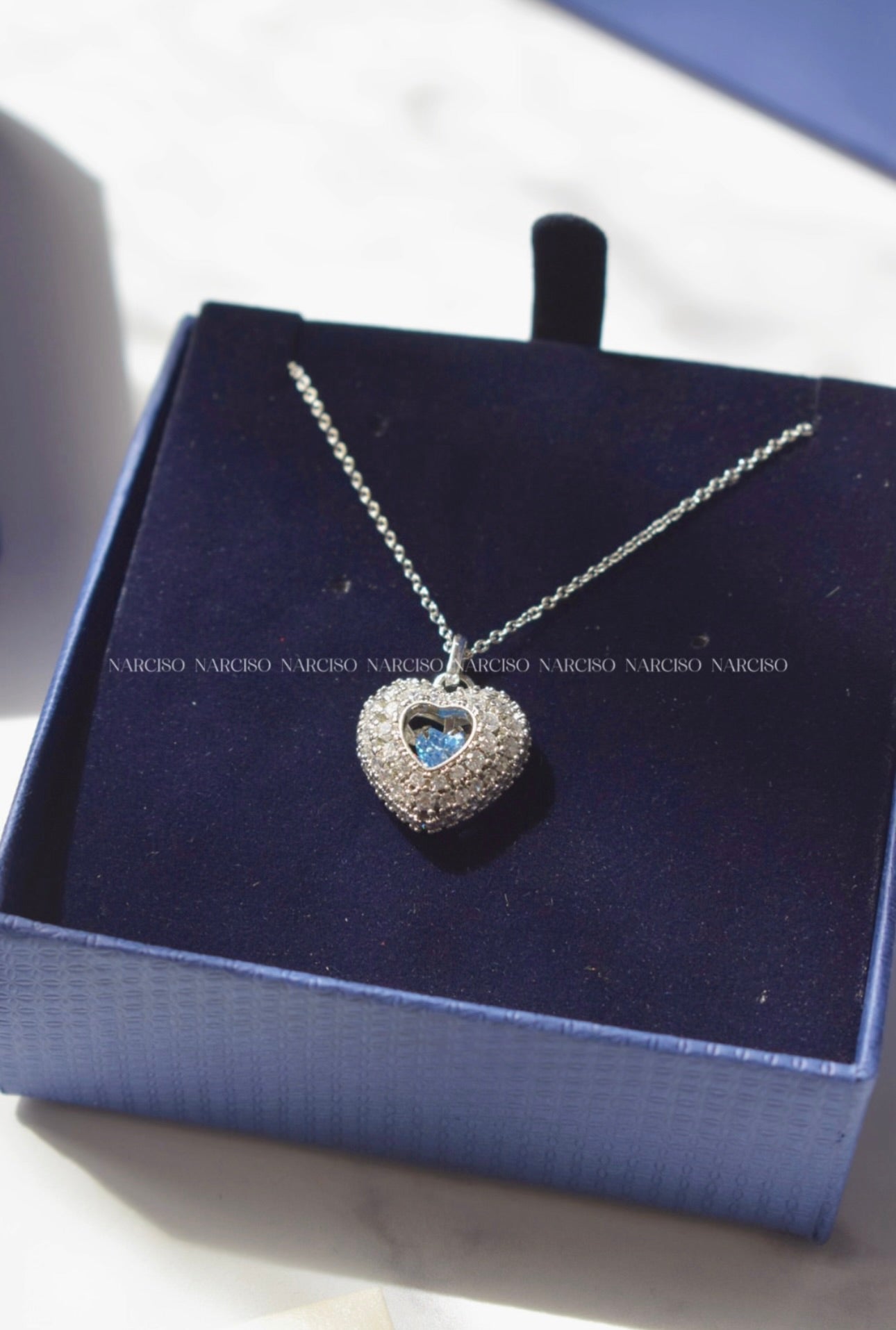 Corazón plateado Swarovski