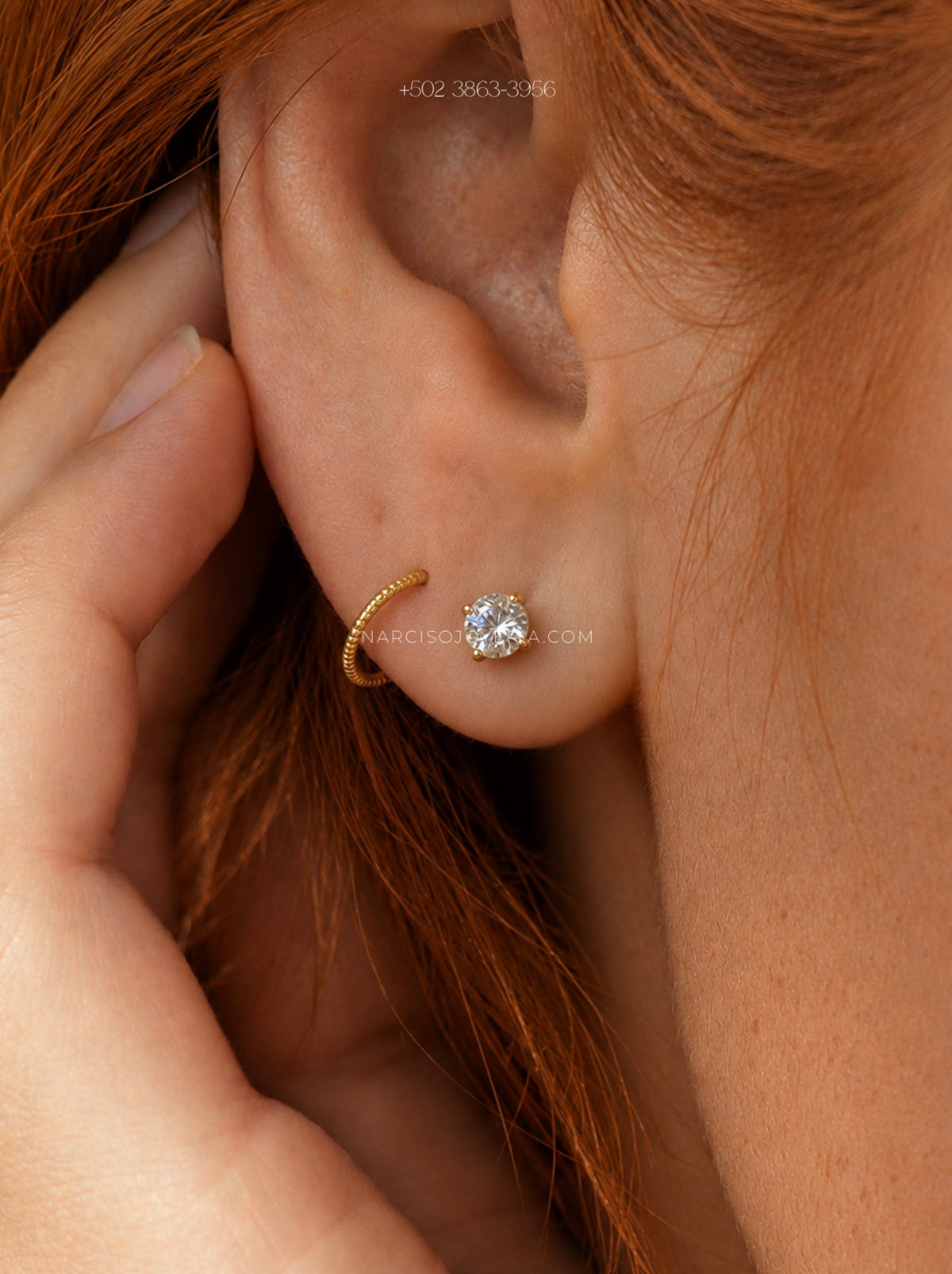 Piercing dorado lóbulo