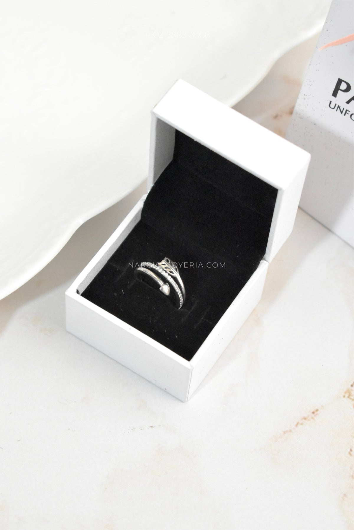Anillo Pandora LOVED