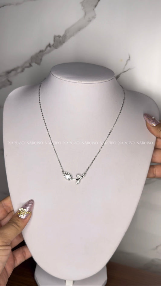 Tulipán blanco en plateado