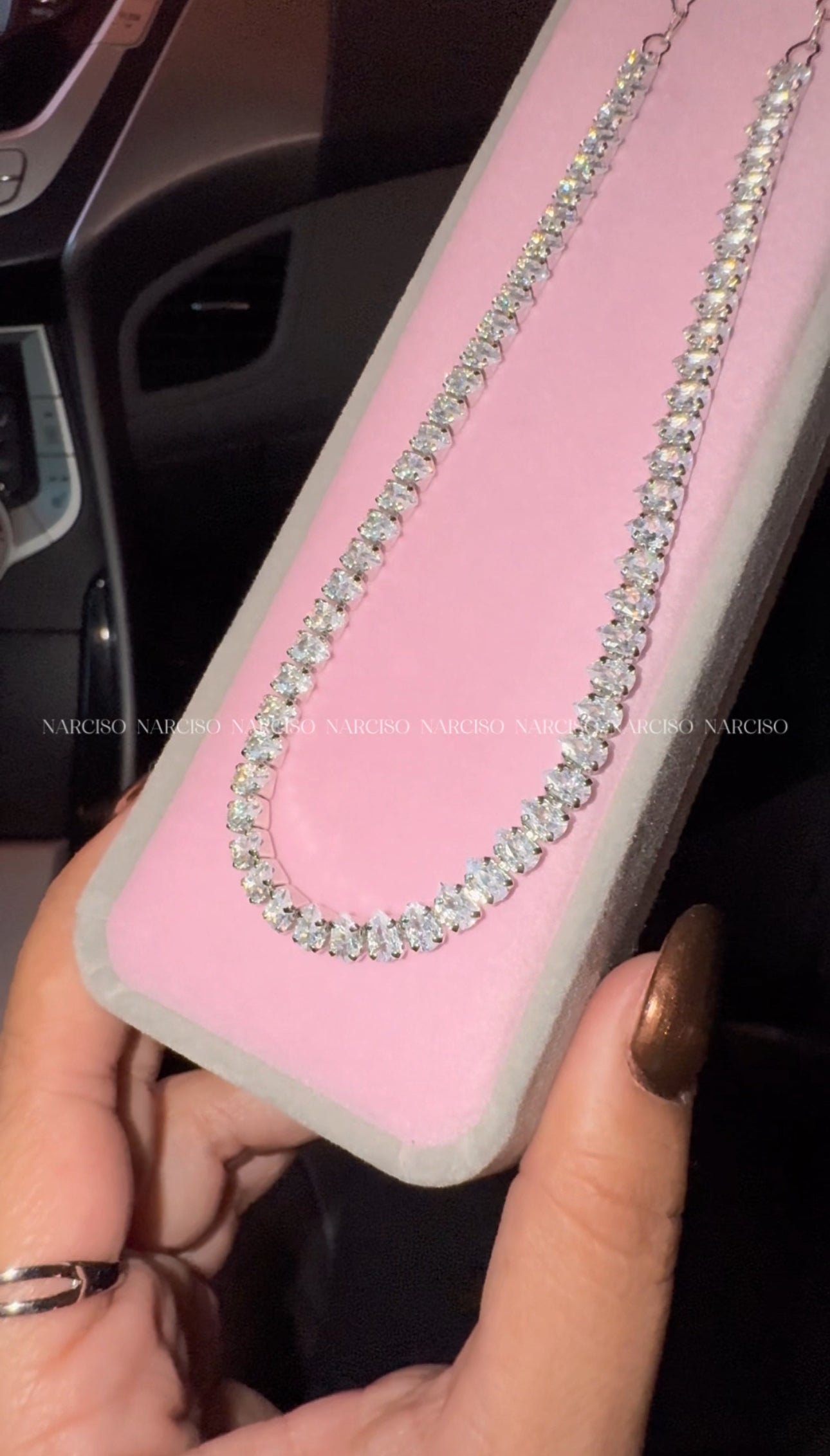 Collar circonitas