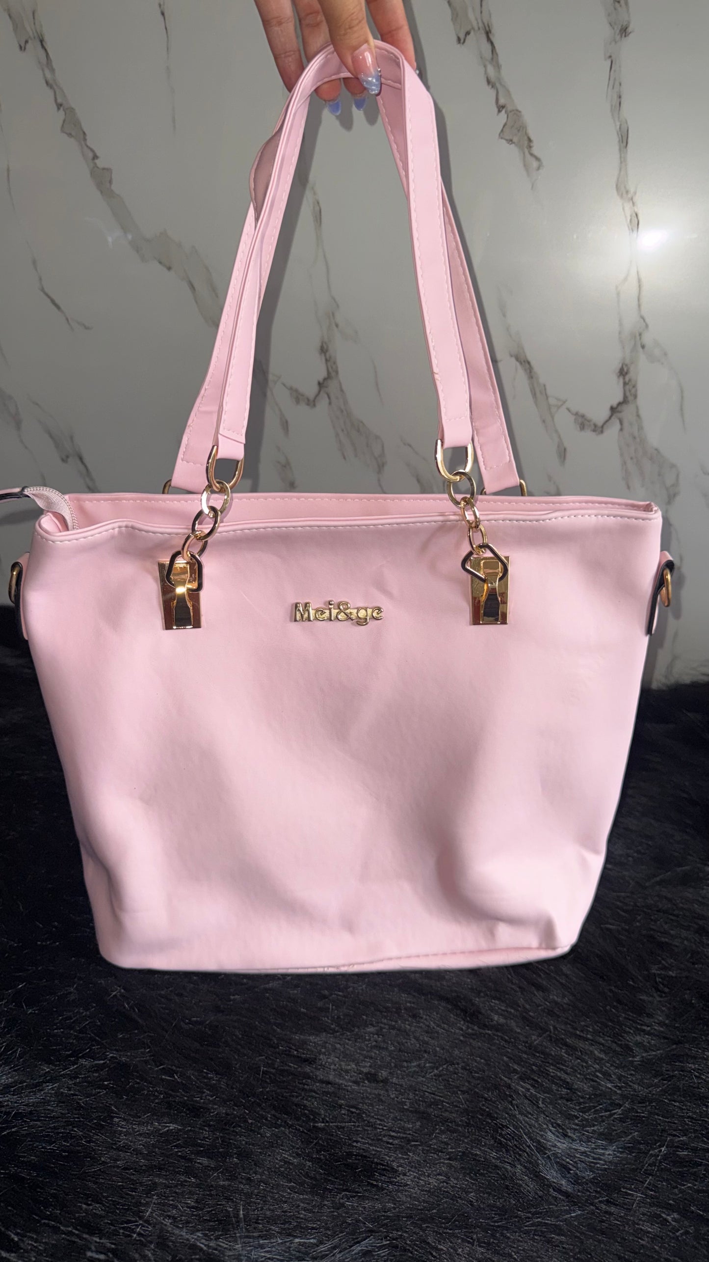 Set de bolsos color rosa