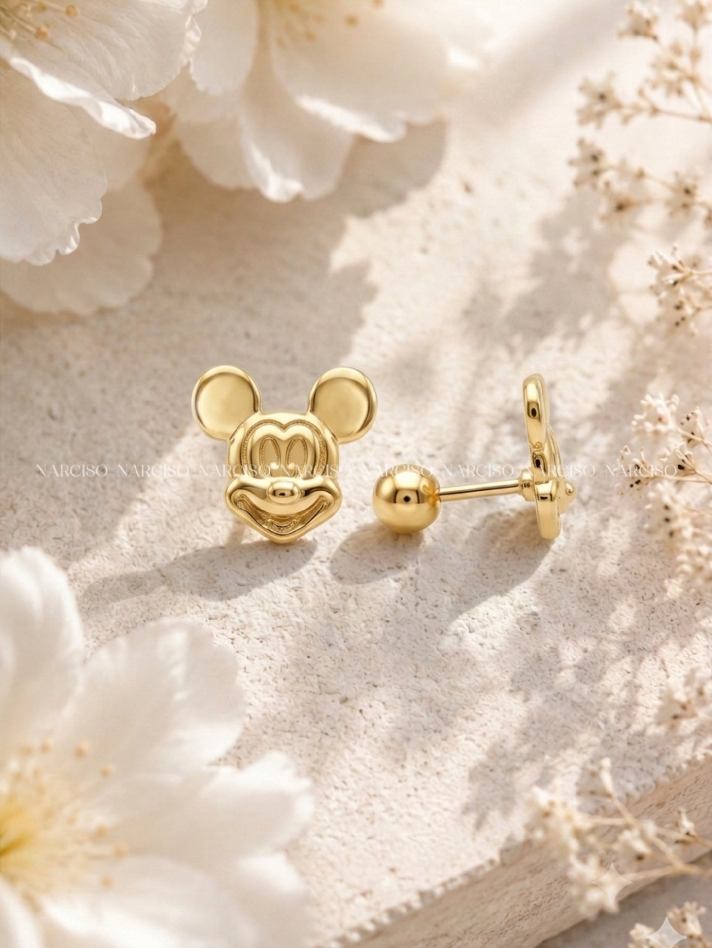 Aretes pequeños Mickey Mouse