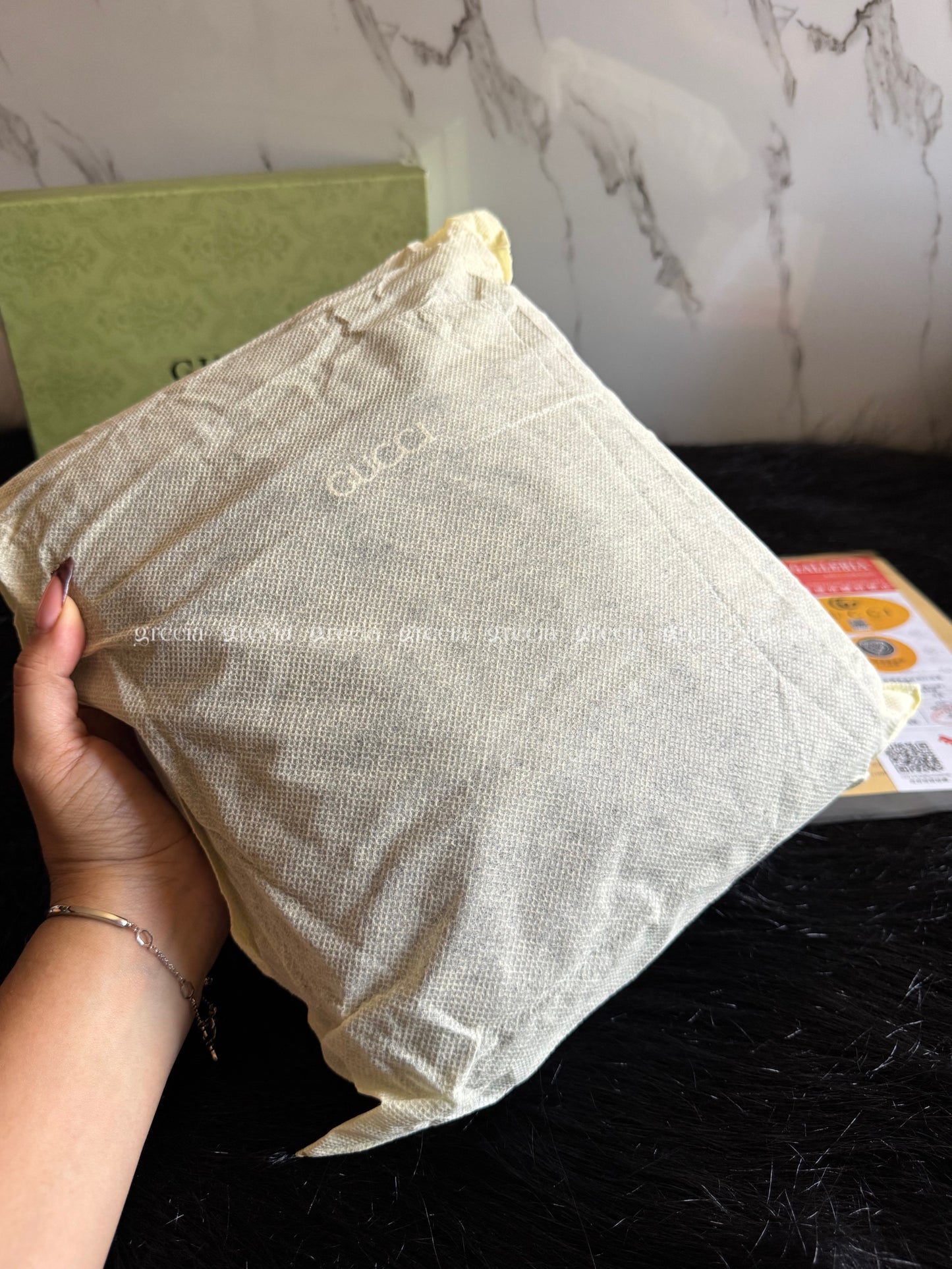 Bandolera Gucci caballero