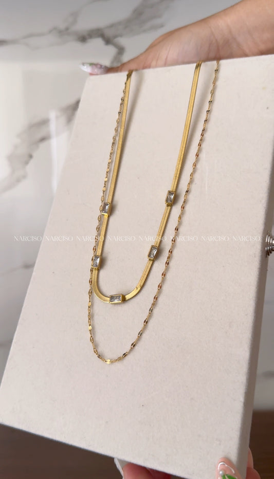 Collar dos capas